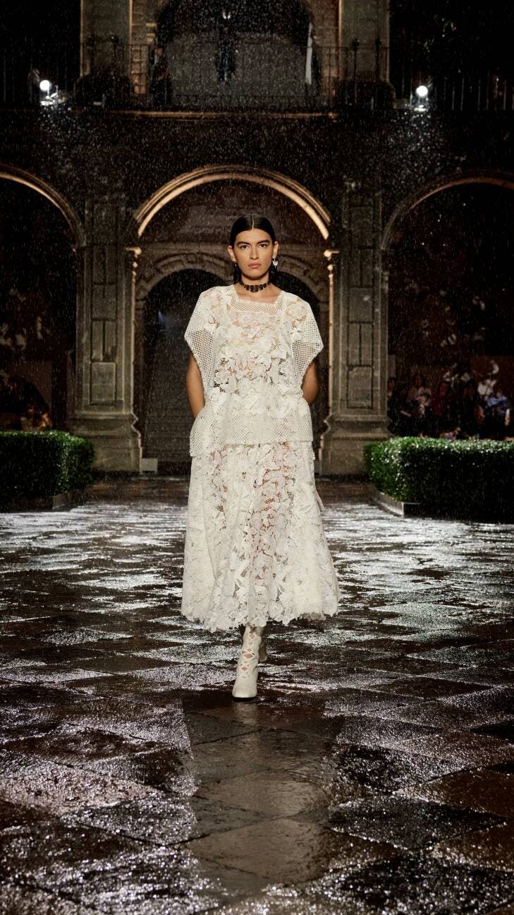 Visuals - Dior Cruise 2024 Collection: a Parisian tribute to a Mexican icon