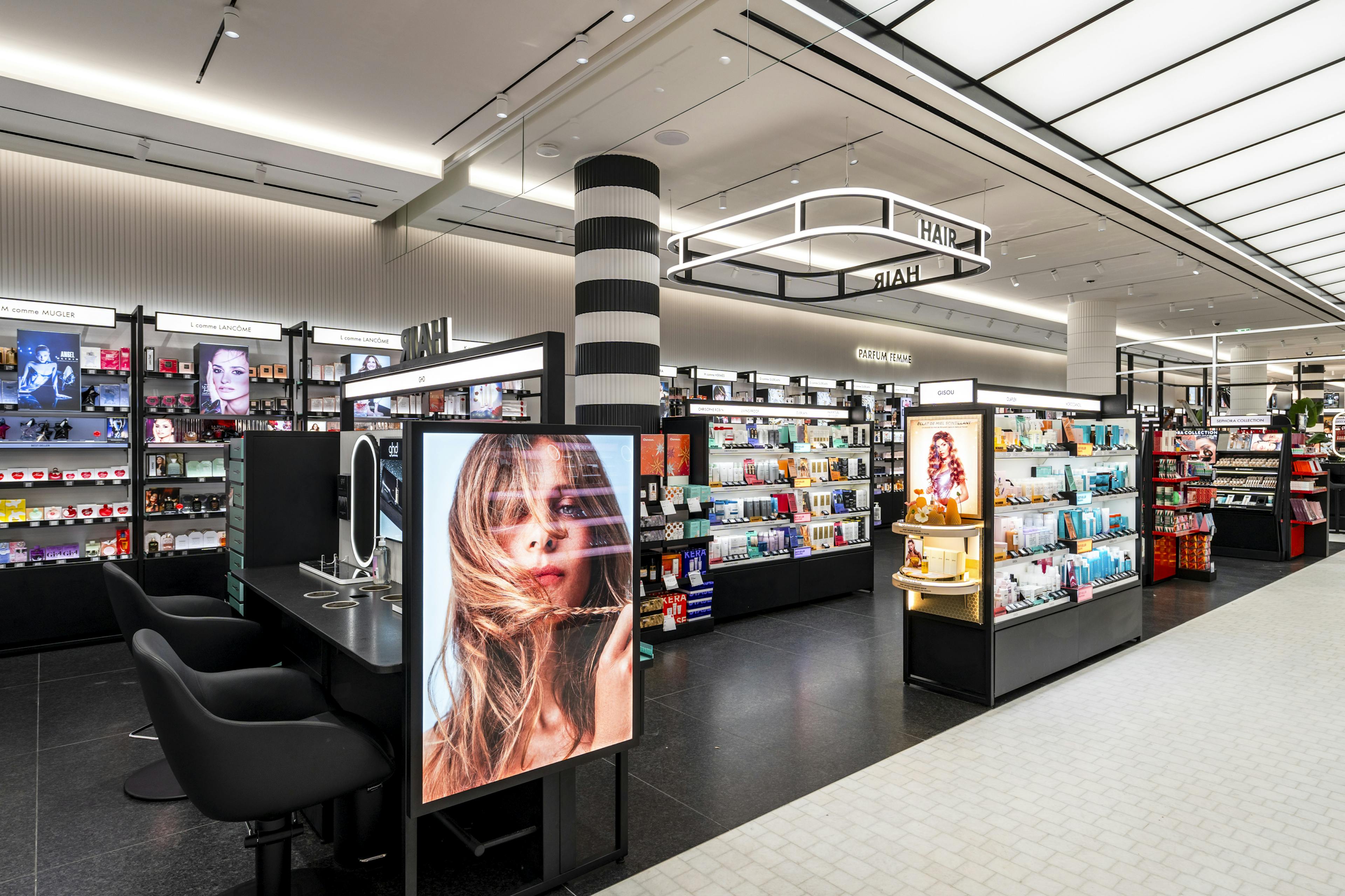 Picture 4 Sephora unveils new flagship Champs-Élysées store