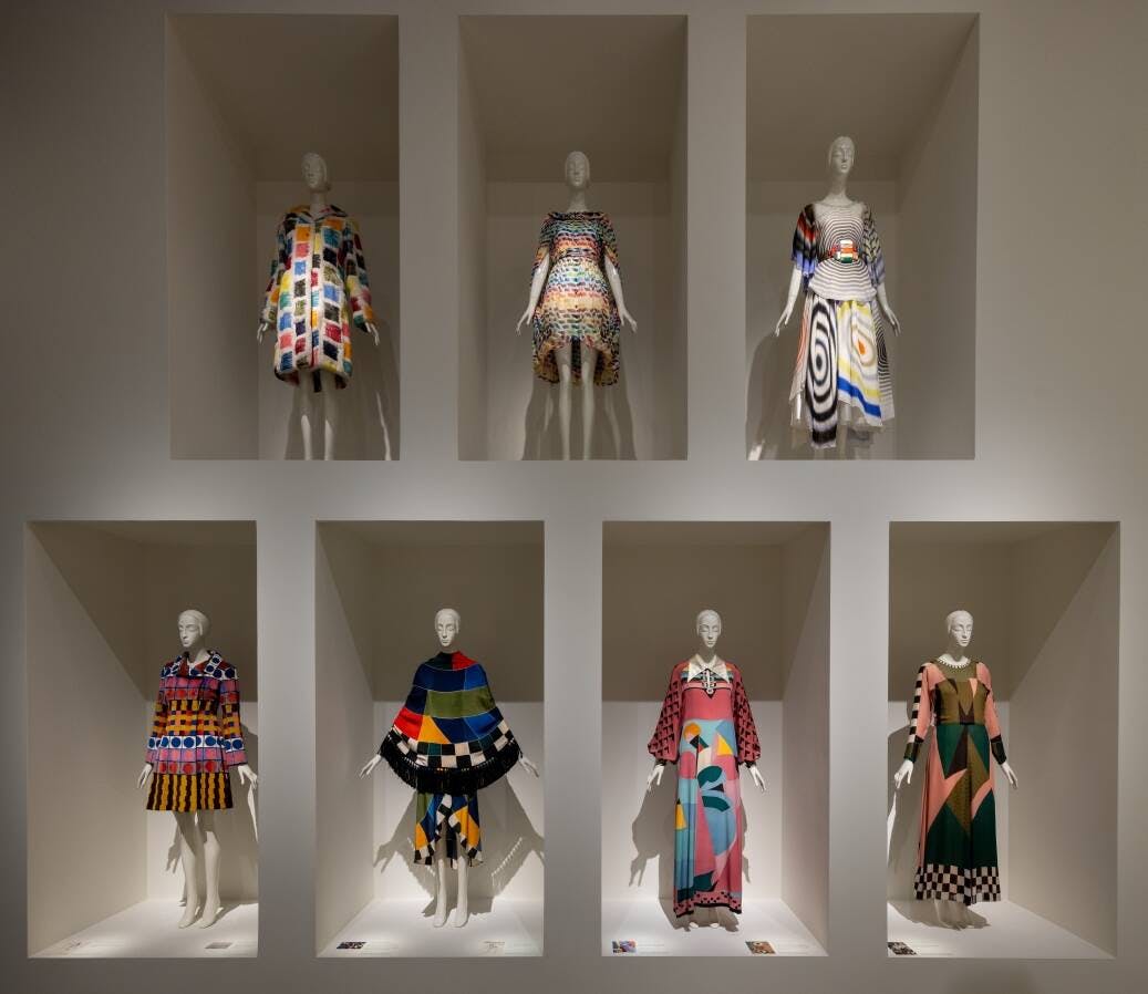 Visuel représentatif de l’exposition « Karl Lagerfeld : a line of beauty » au Metropolitan Museum of Art à New York
