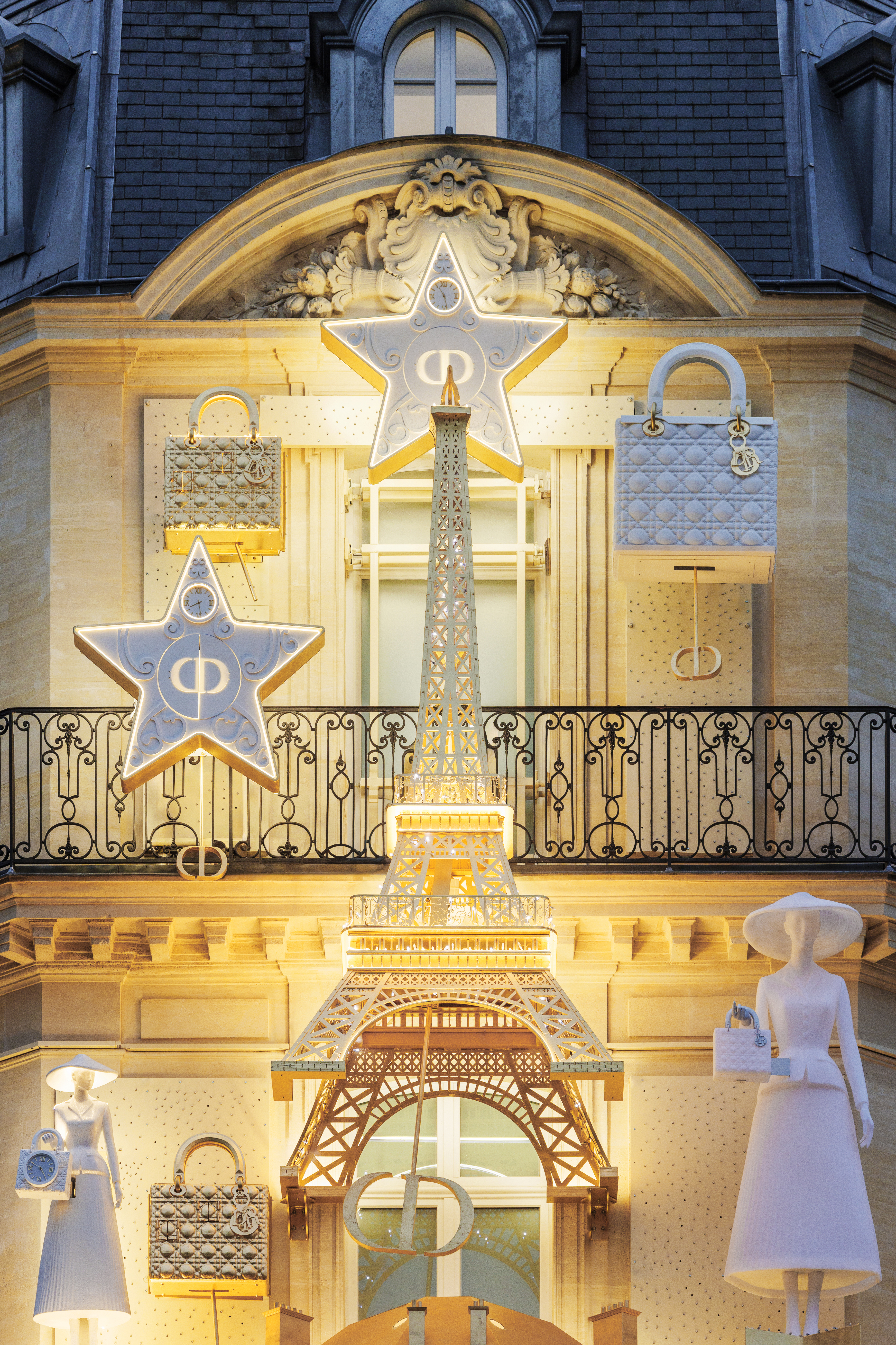 【さりげなく映える★】DIOR Lucky 30 Montaigne ブローチ 星 Lucky 30 Montaigne Bracelet Gold-Finish Metal and White