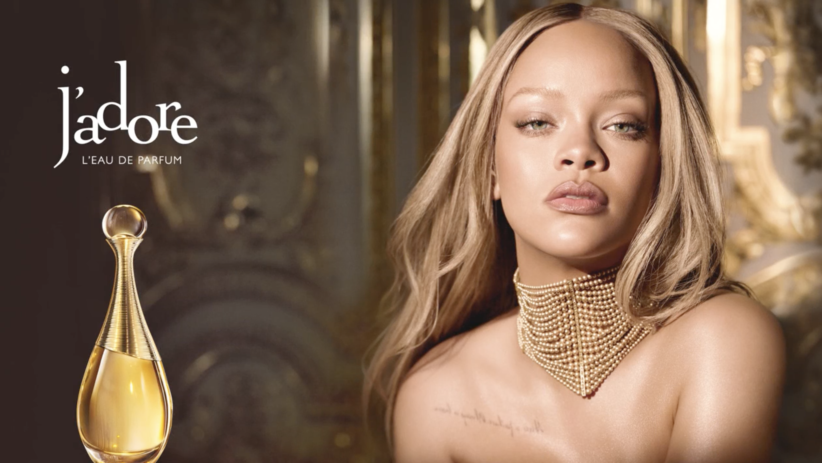 ChristianDior クリスチャンディオール 馬の噴水 シャンデリア 煌めき