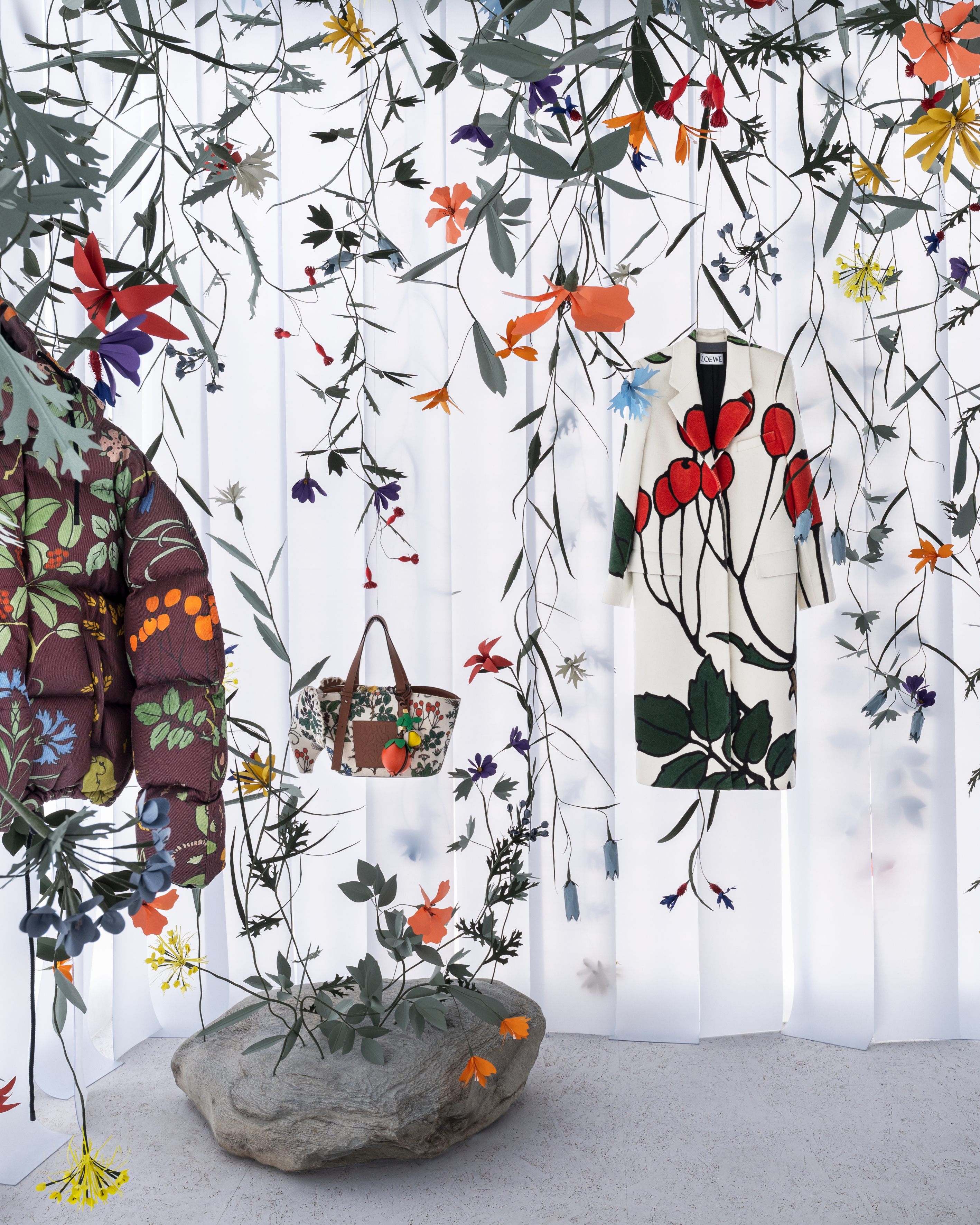 LOEWE celebrates craft with Crafted World immersi - LVMH