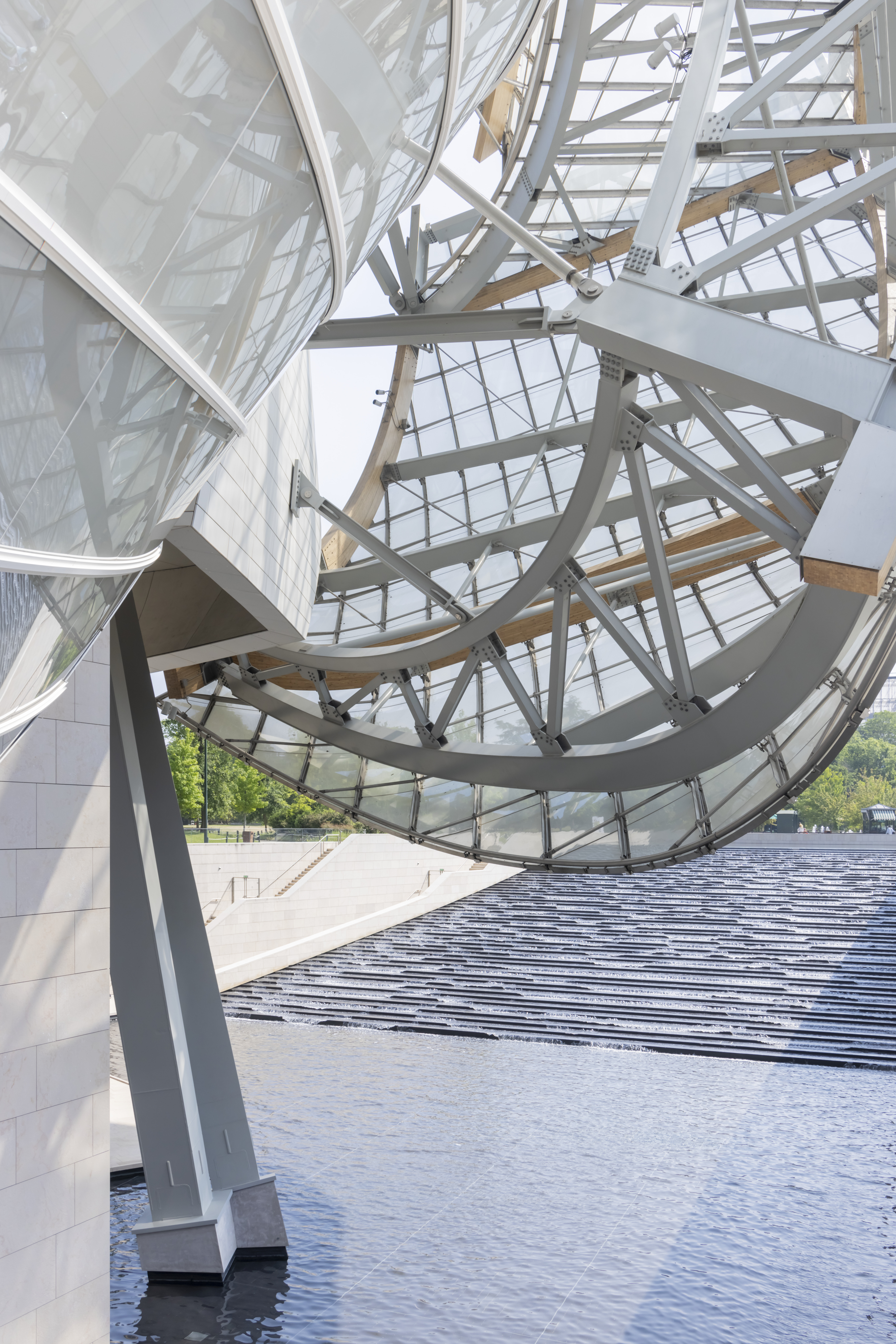 The Building - Fondation Louis Vuitton