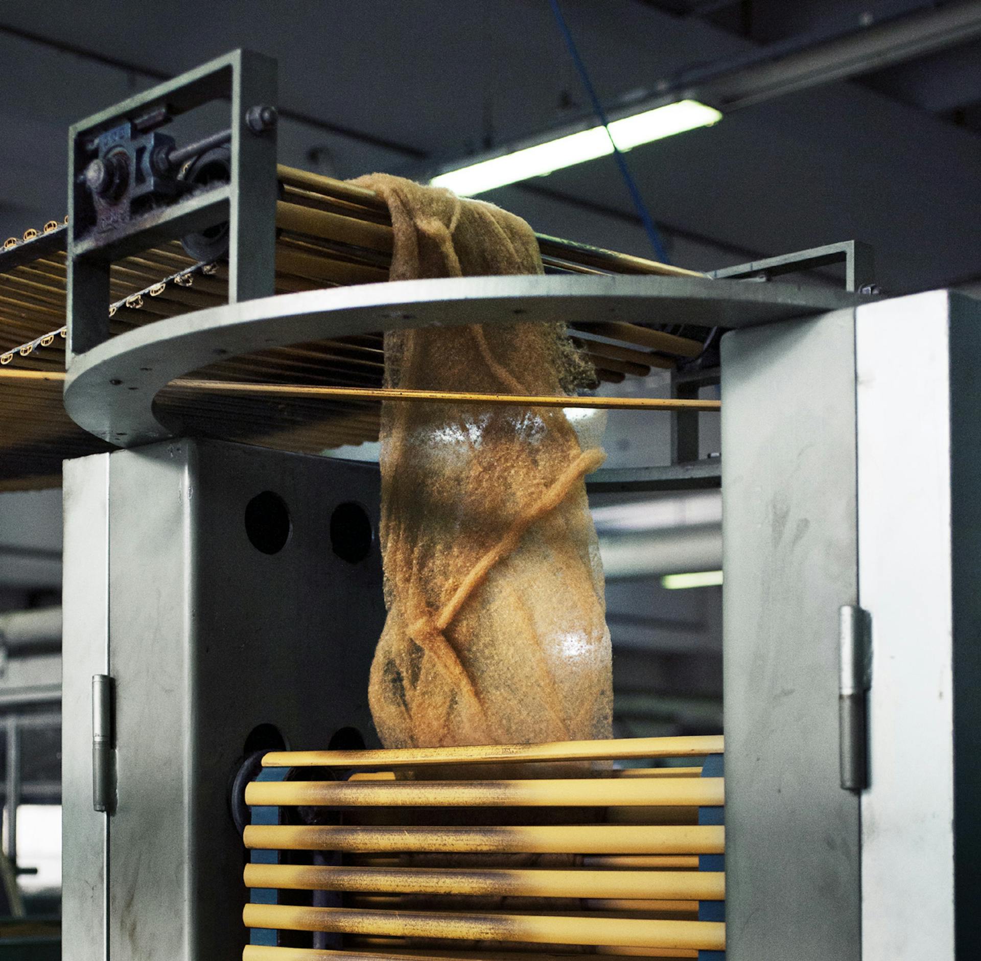 Loro Piana, ready-to-wear, cashmere - Fashion & Le... - LVMH