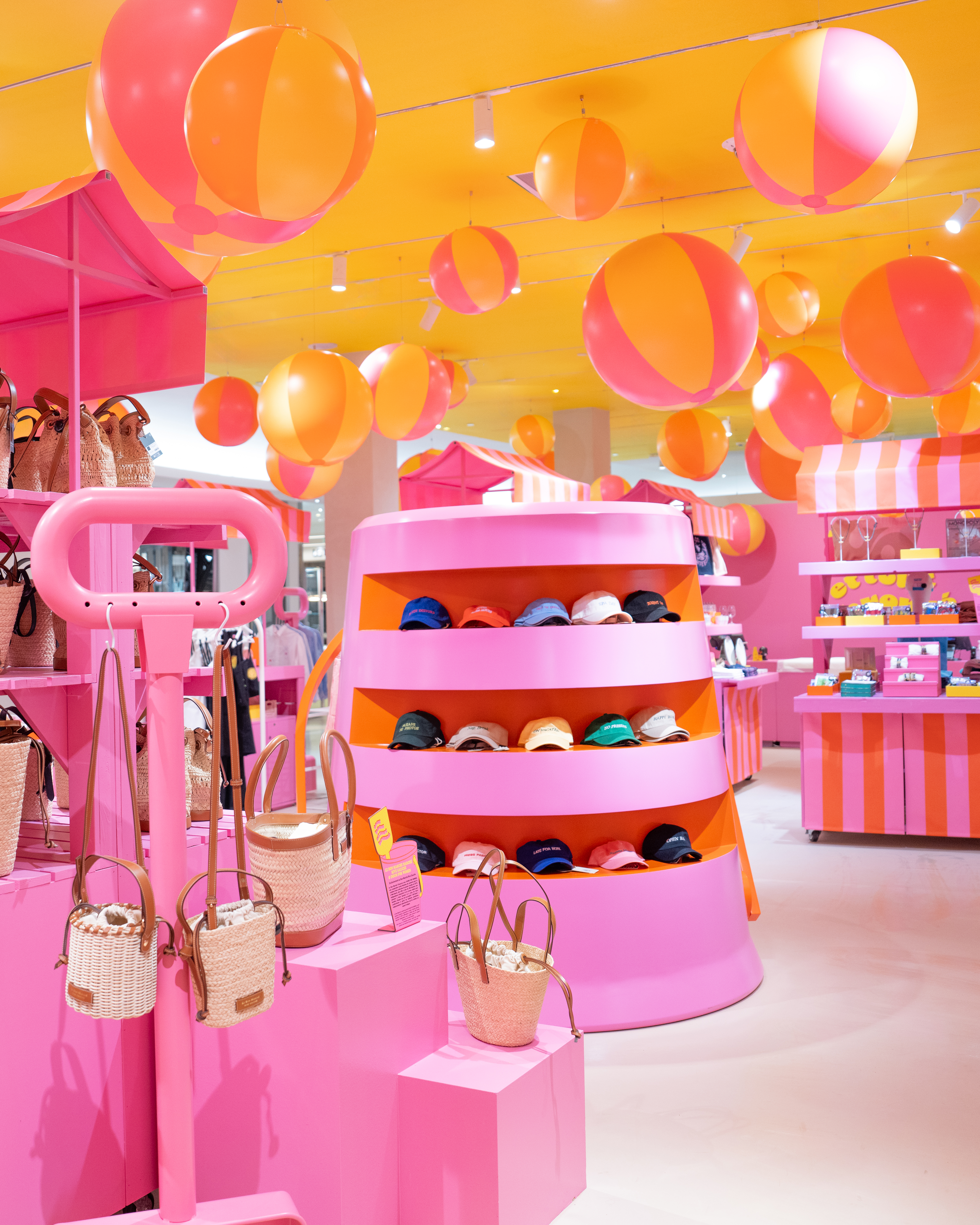 グレーとオレンジLE BON MARCHÉ RIVE GAUCHE 紙袋 Totebag Grocery | LE BON MARCHÉ RIVE GAUCHE | Le Bon Marché