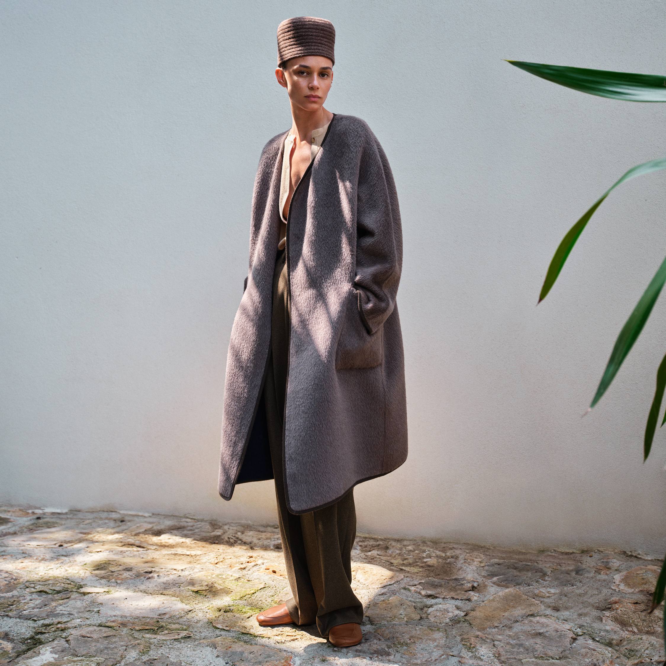 Loro Piana☆美品☆ uploading-1439750.jpg