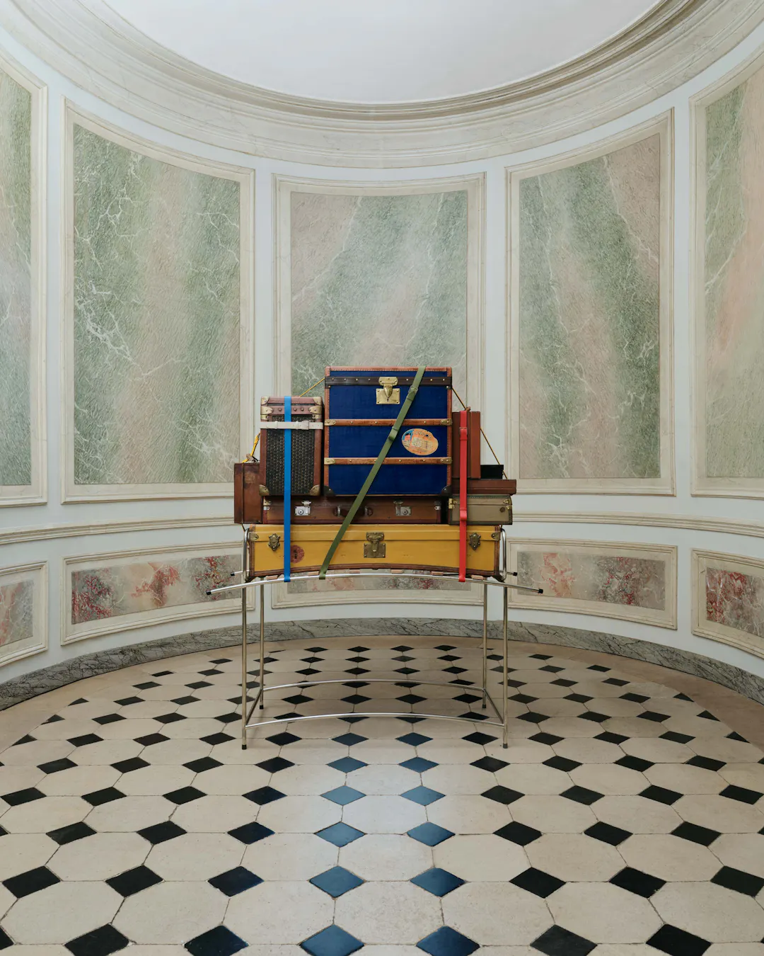 Moynat - Mode & Maroquinerie - LVMH