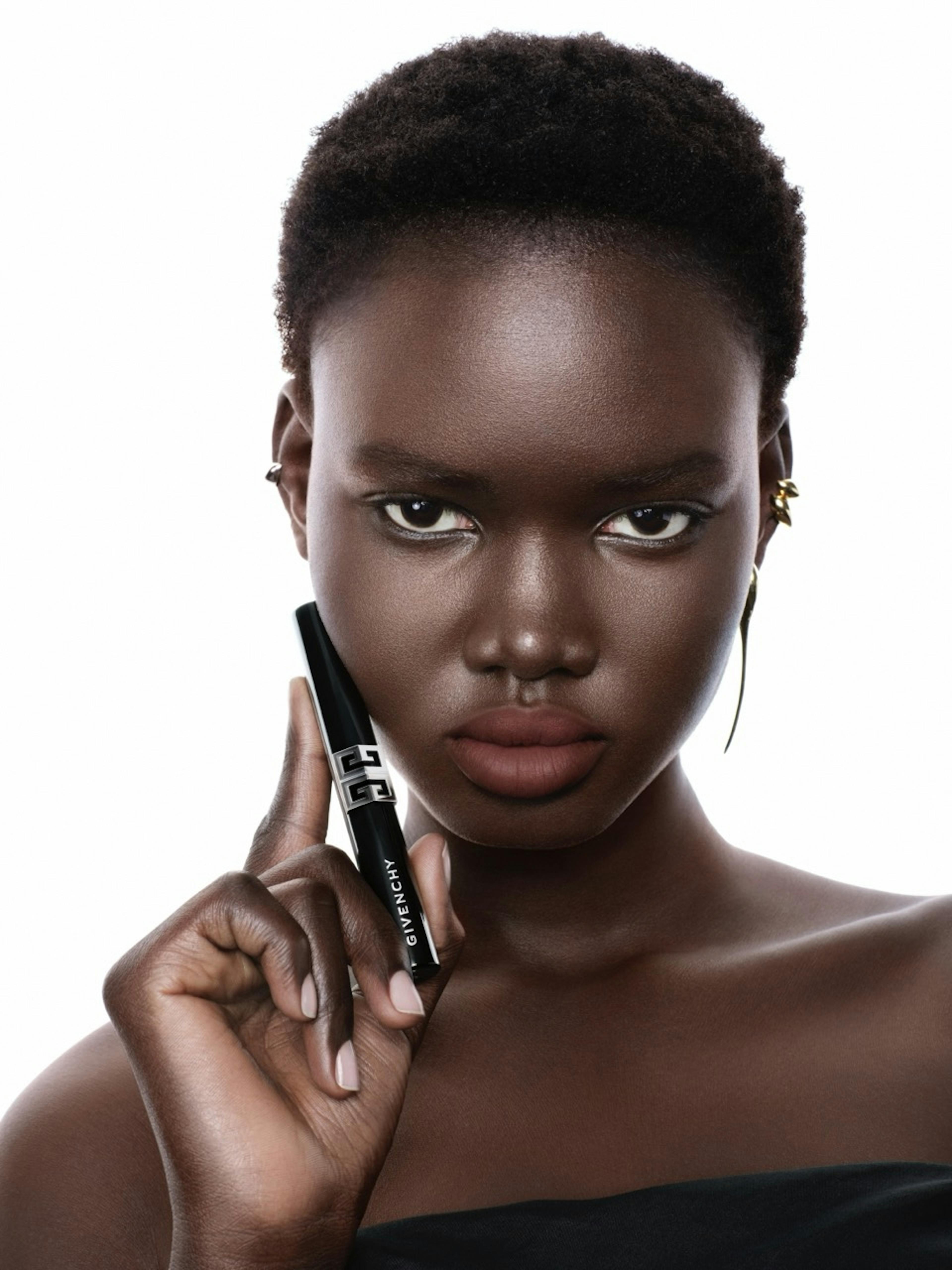 Le Rouge Velvet Matte © Givenchy Parfums 