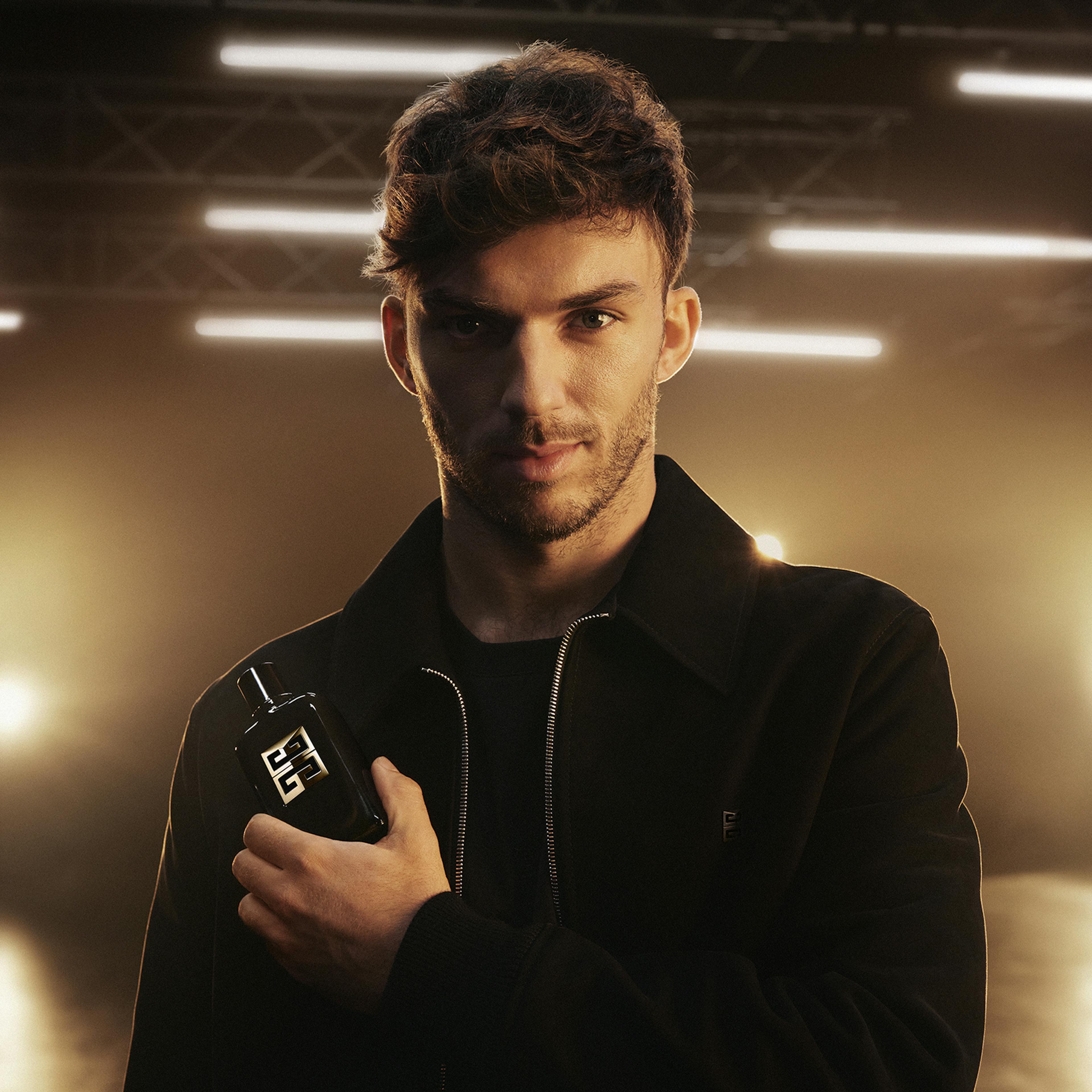 Gentleman Society Eau de Parfum Ambrée © Givenchy Parfums 