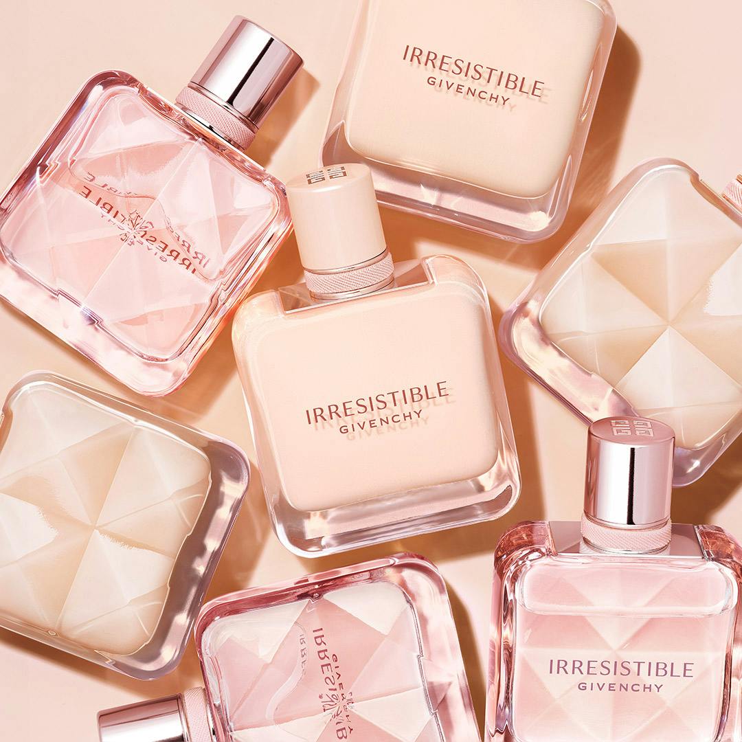Irrésistible Eau de Parfum Nude Velvet © Givenchy Parfums