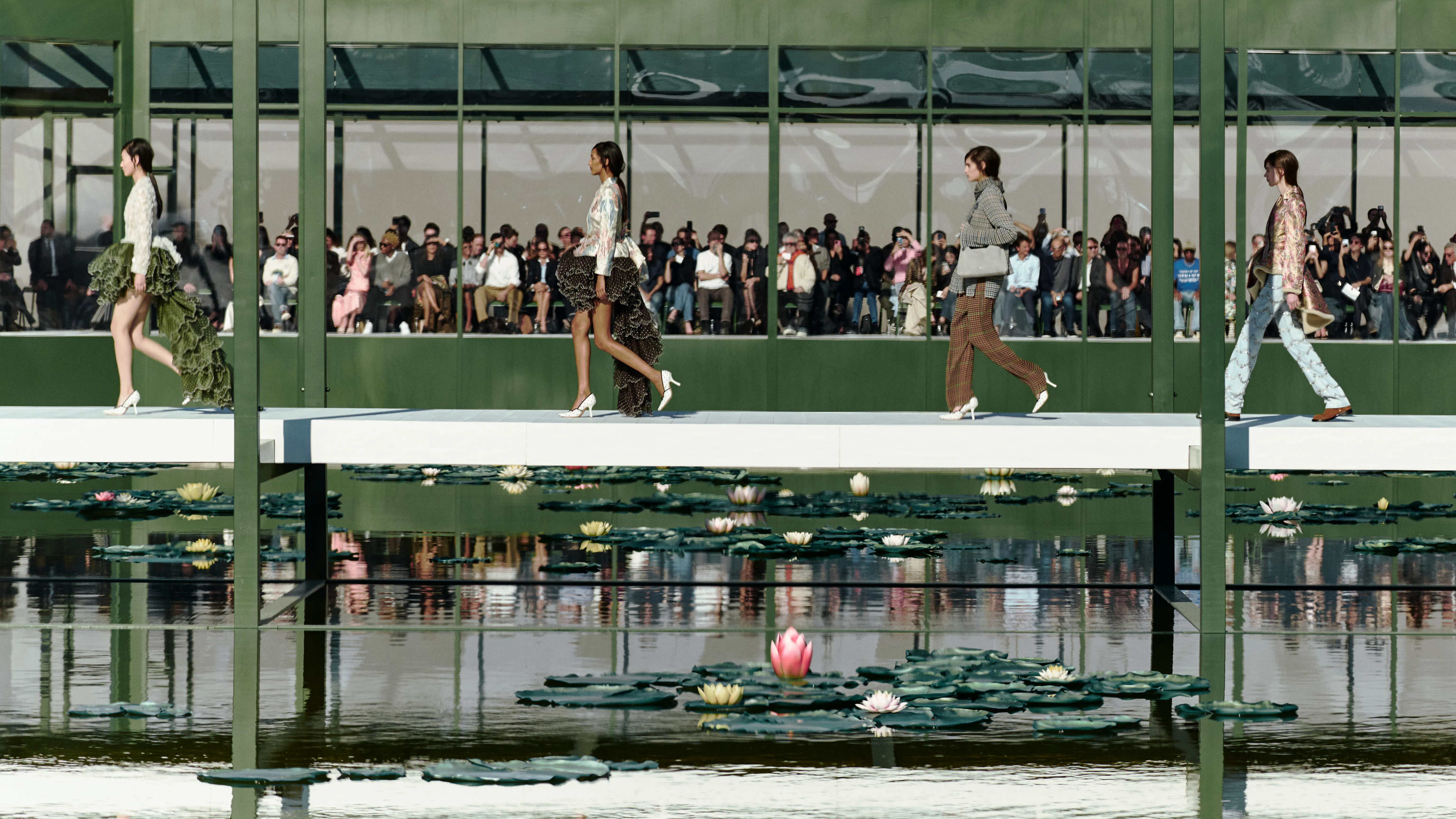 Dior Autumn Winter 2026 2027 Show The Craft Of Ar LVMH Dior Autumn Winter 2026 2027 Show The Craft Of Ar LVMH