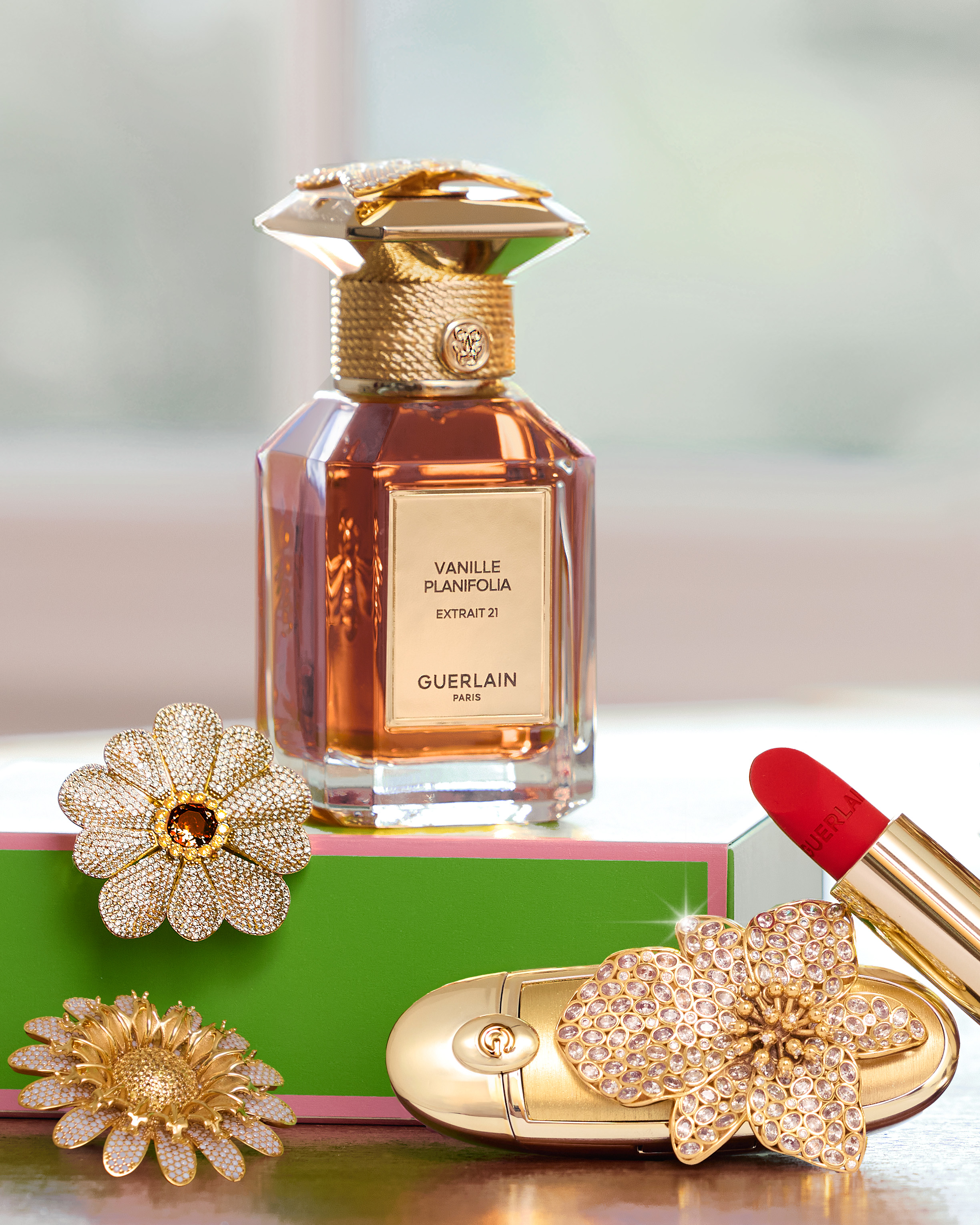 Guerlain unveils Bee Bottle by by designer Begüm K - LVMH