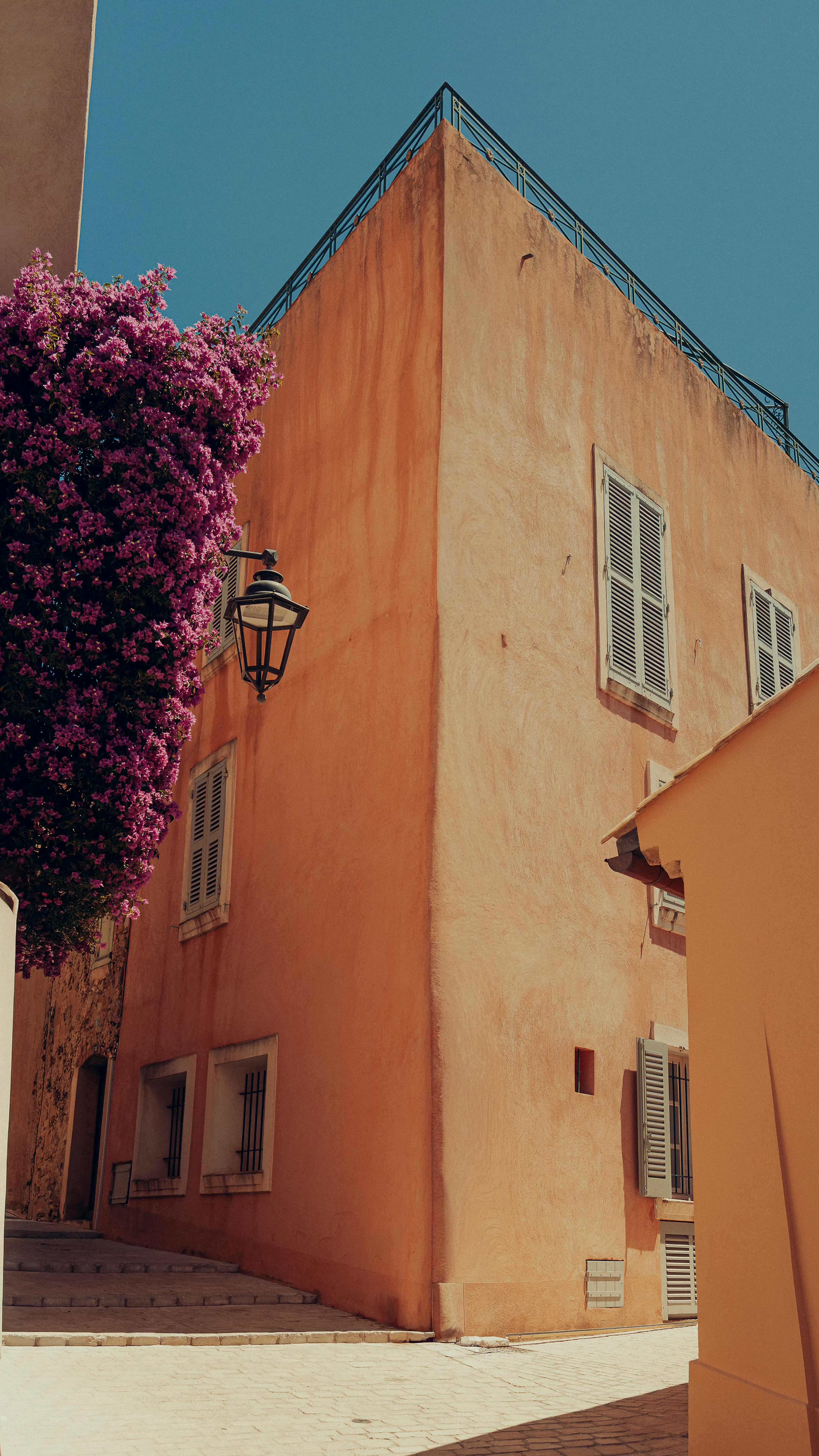 undefined 6
