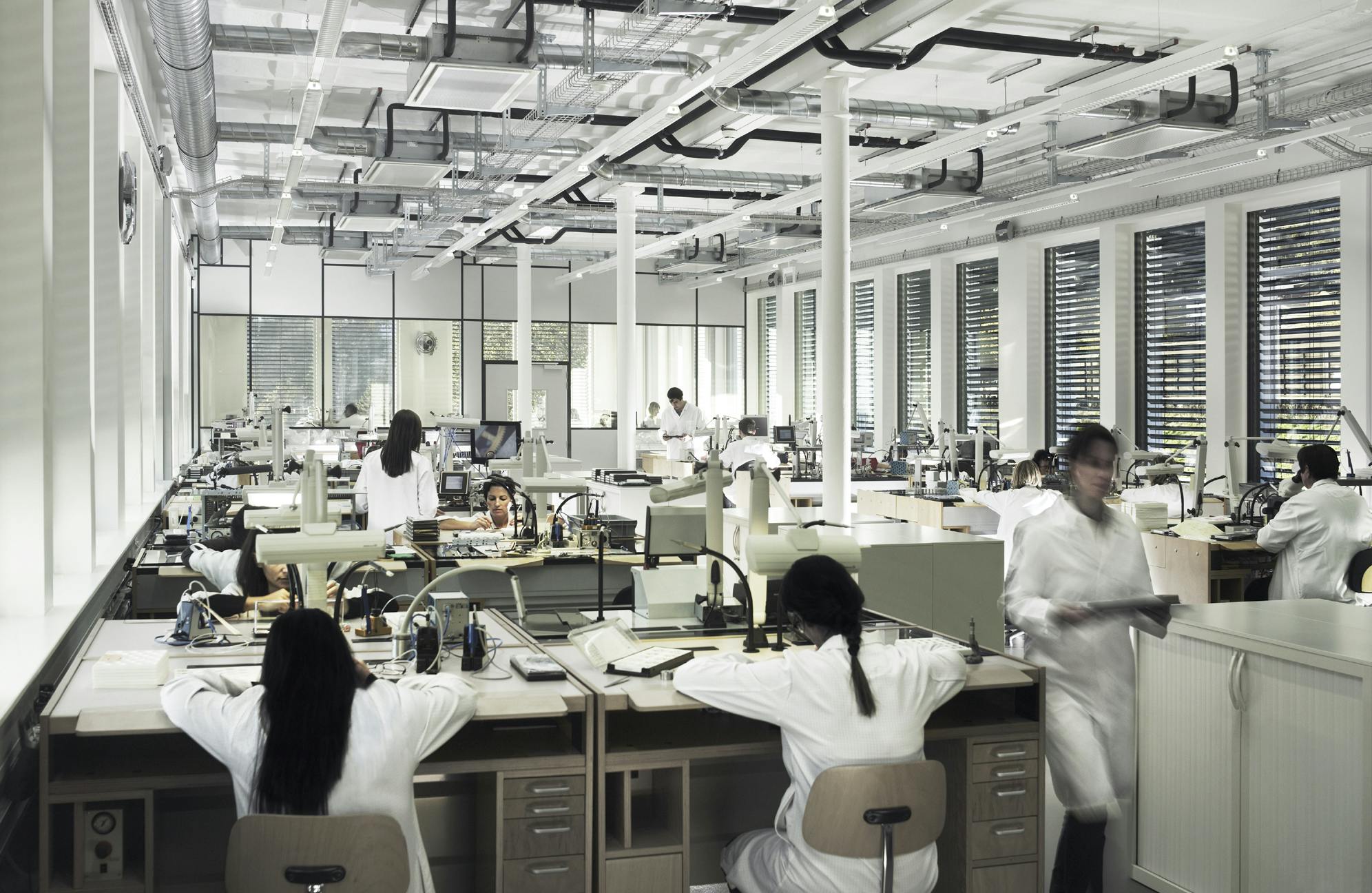 Workshop of the Zenith Manufacture.