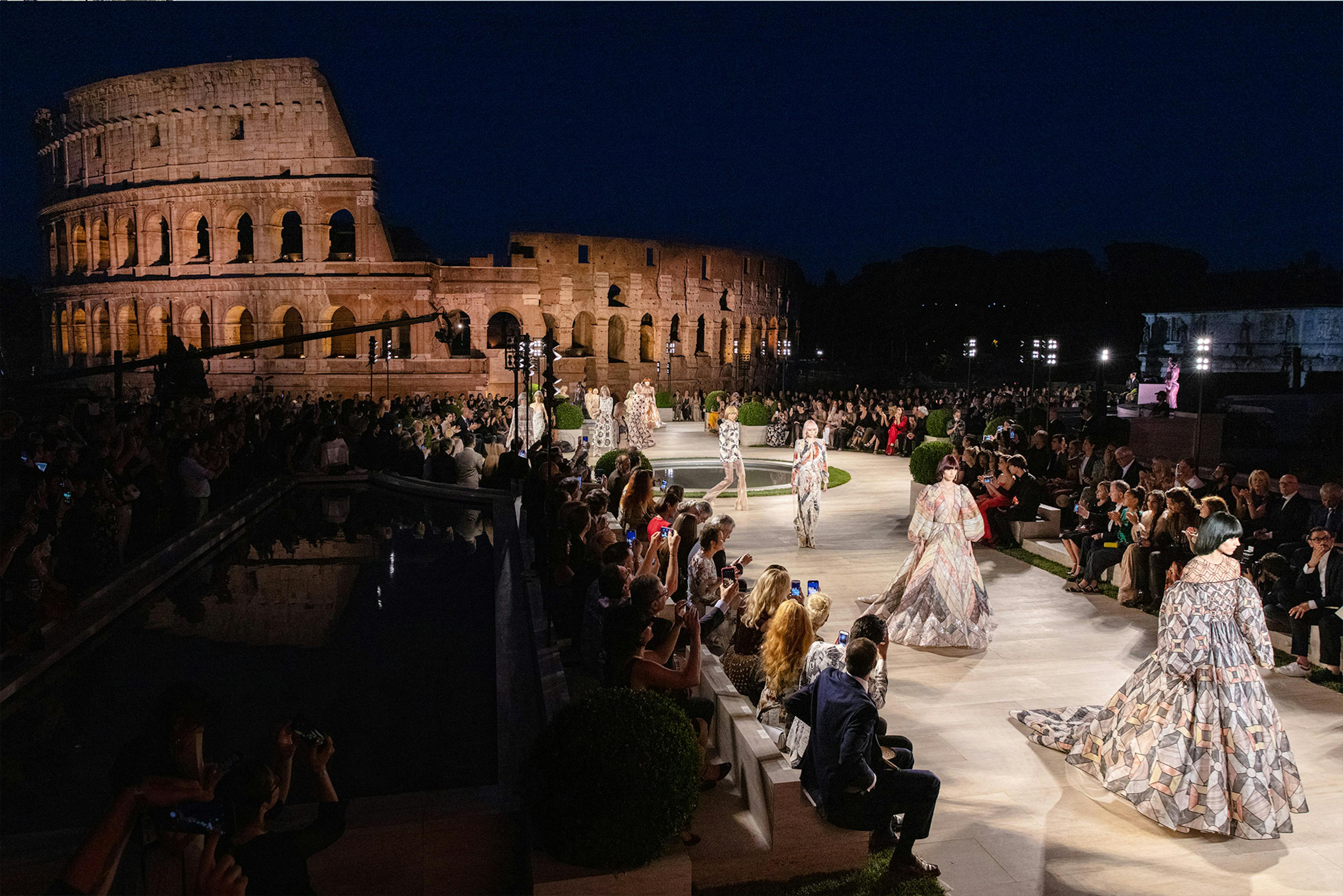 The Fendi Couture Fall/Winter 2019-20 Show at the Temple of Venus and Rome in Rome (2019) © Courtesy of Fendi