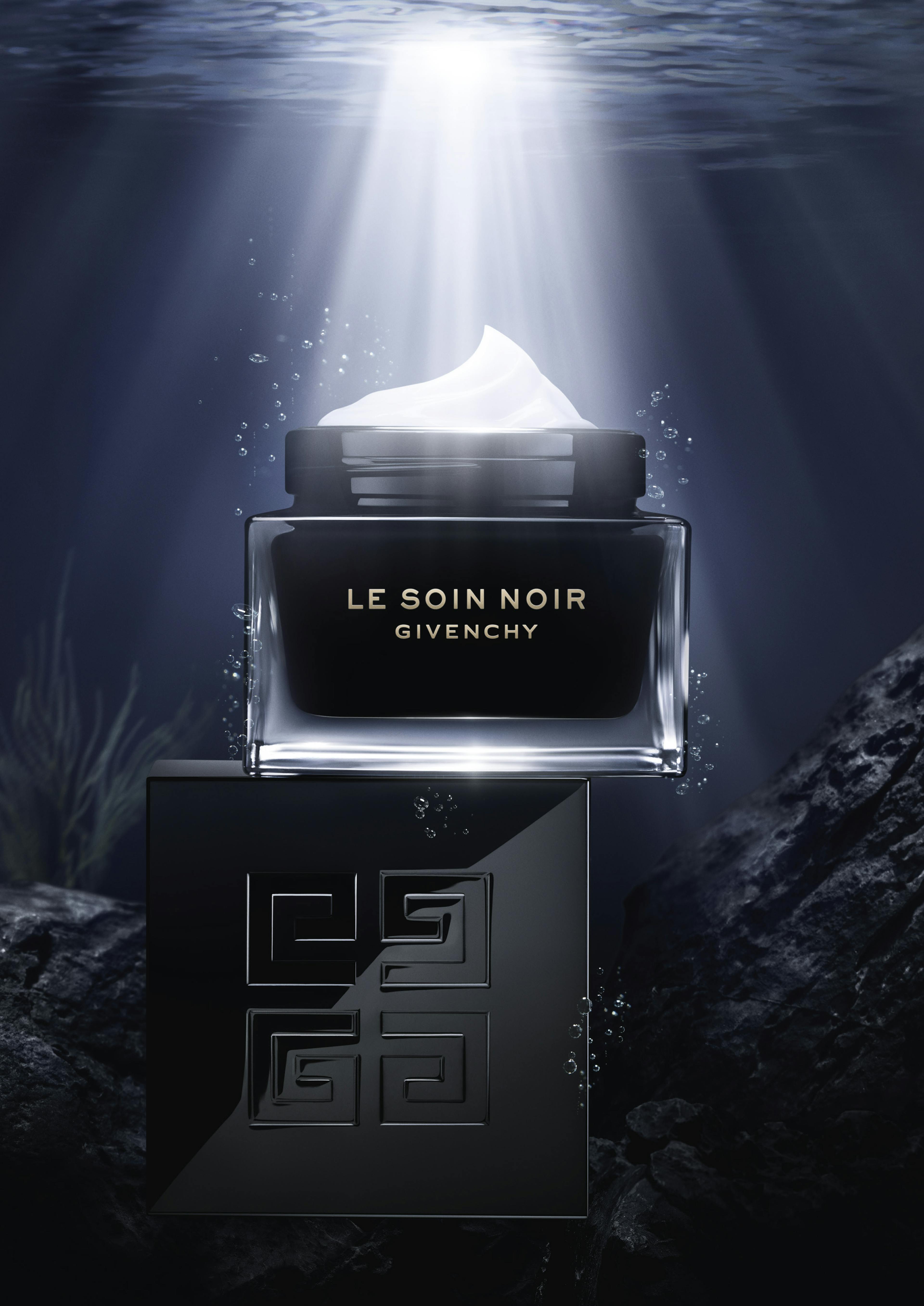 Le Soin Noir © Givenchy Parfums