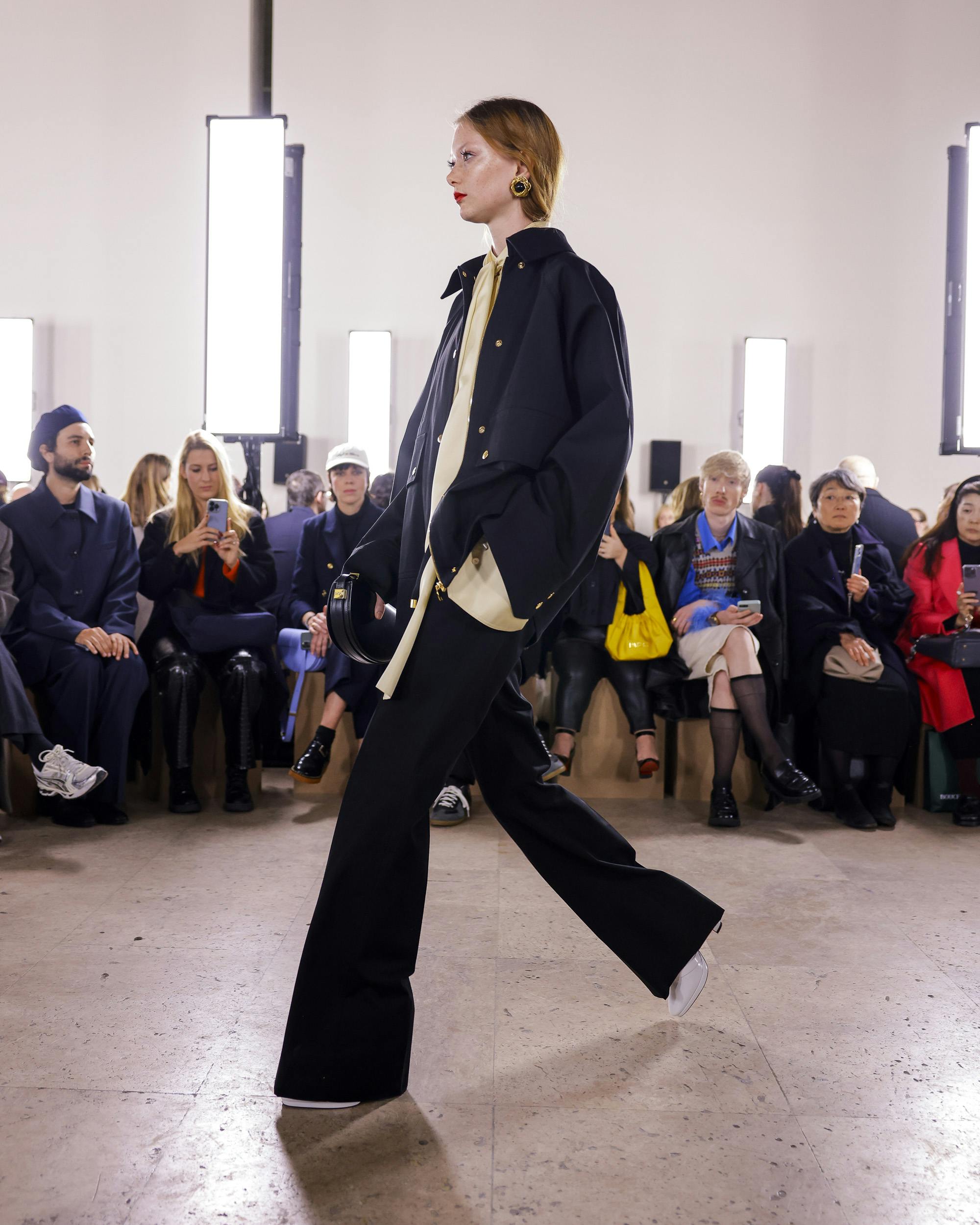 Representative visual