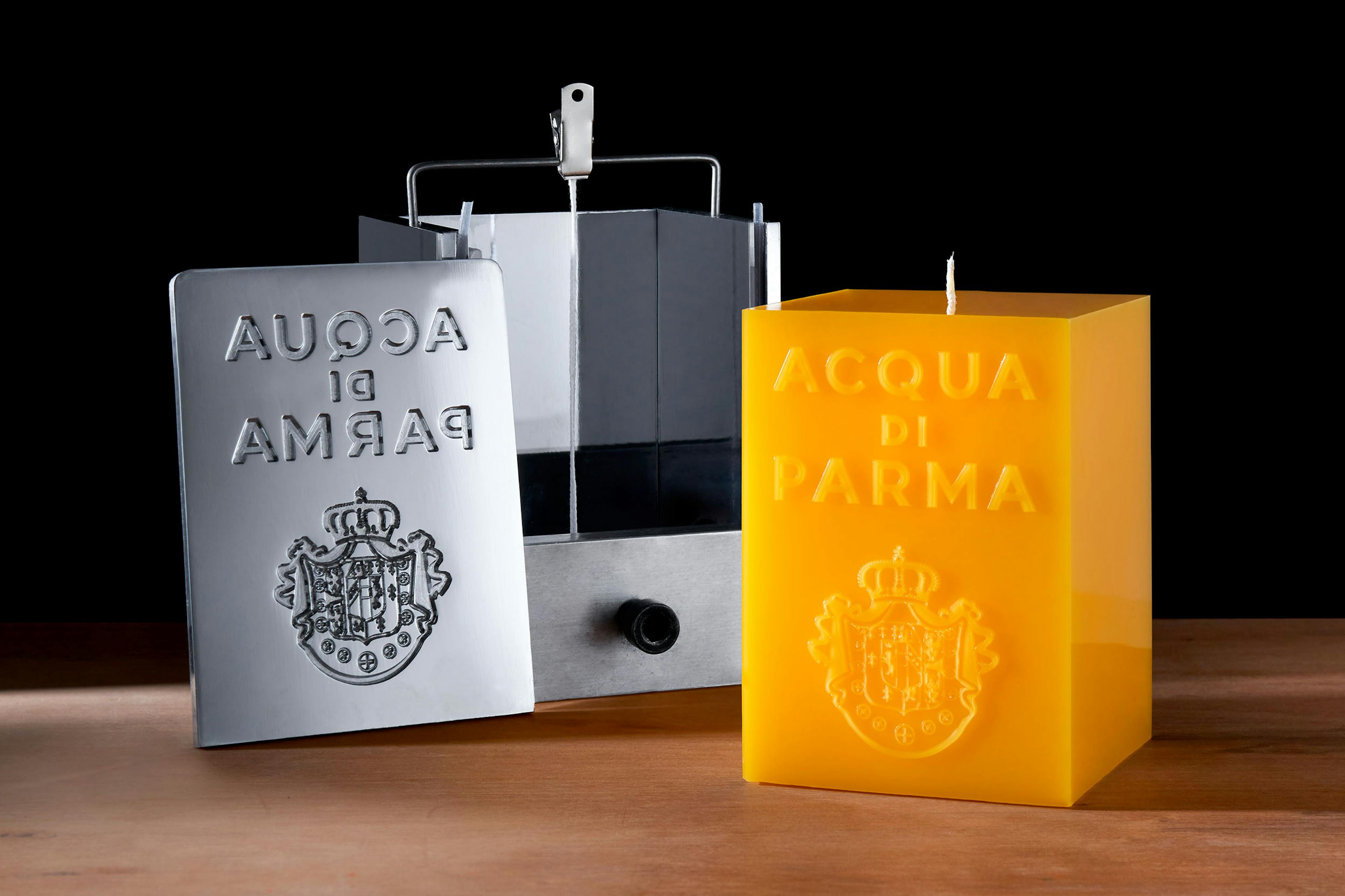 Craftsmanship Cube Candle © Acqua di Parma