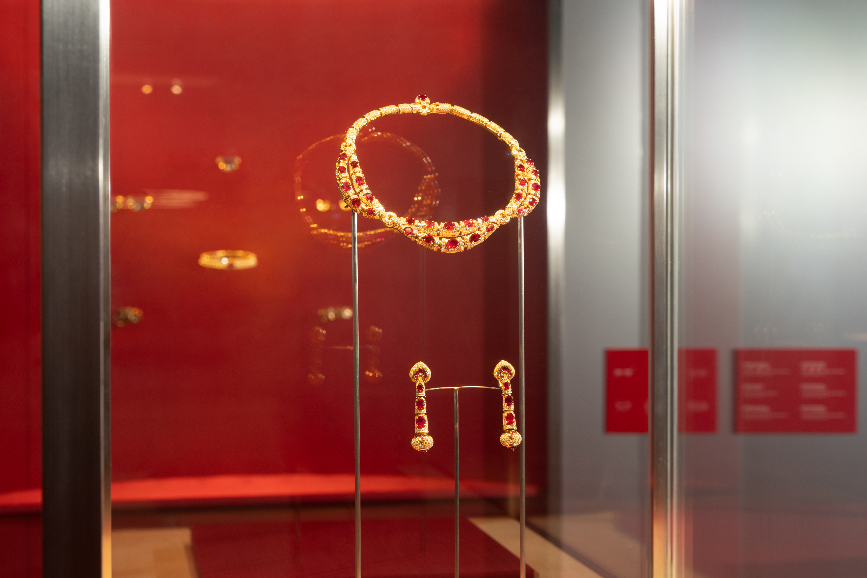 Bvlgari brings Kaleidos to Shanghai - LVMH