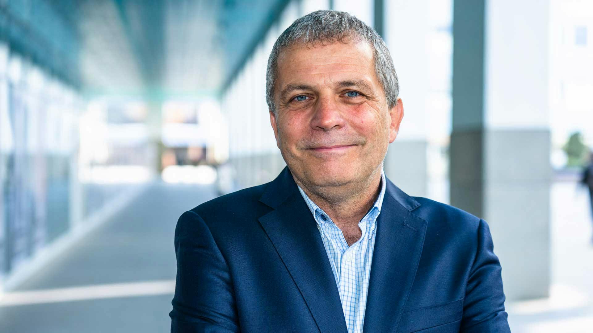 image de la réalisation Réalisation de portraits photographiques d'entreprise à Lausanne pour Lexpertis