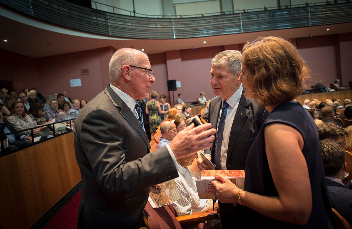 Lysicrates Prize 2016 David Hurley and Senator David Fawcett