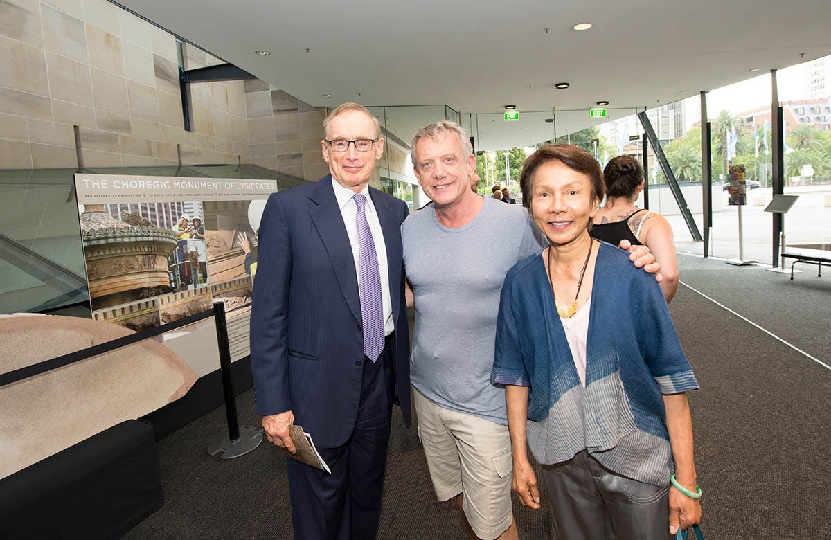 Lysicrates Prize 2016 Bob Carr and Helena Carr enjoying themselves