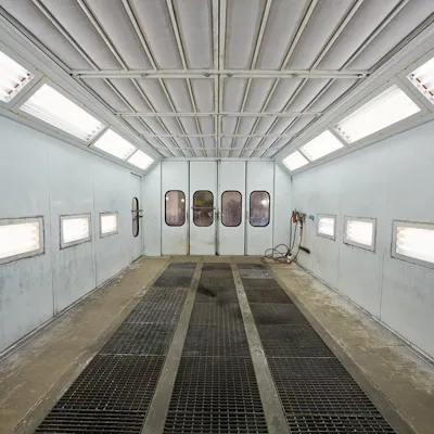 reinigen schilderinstallaties