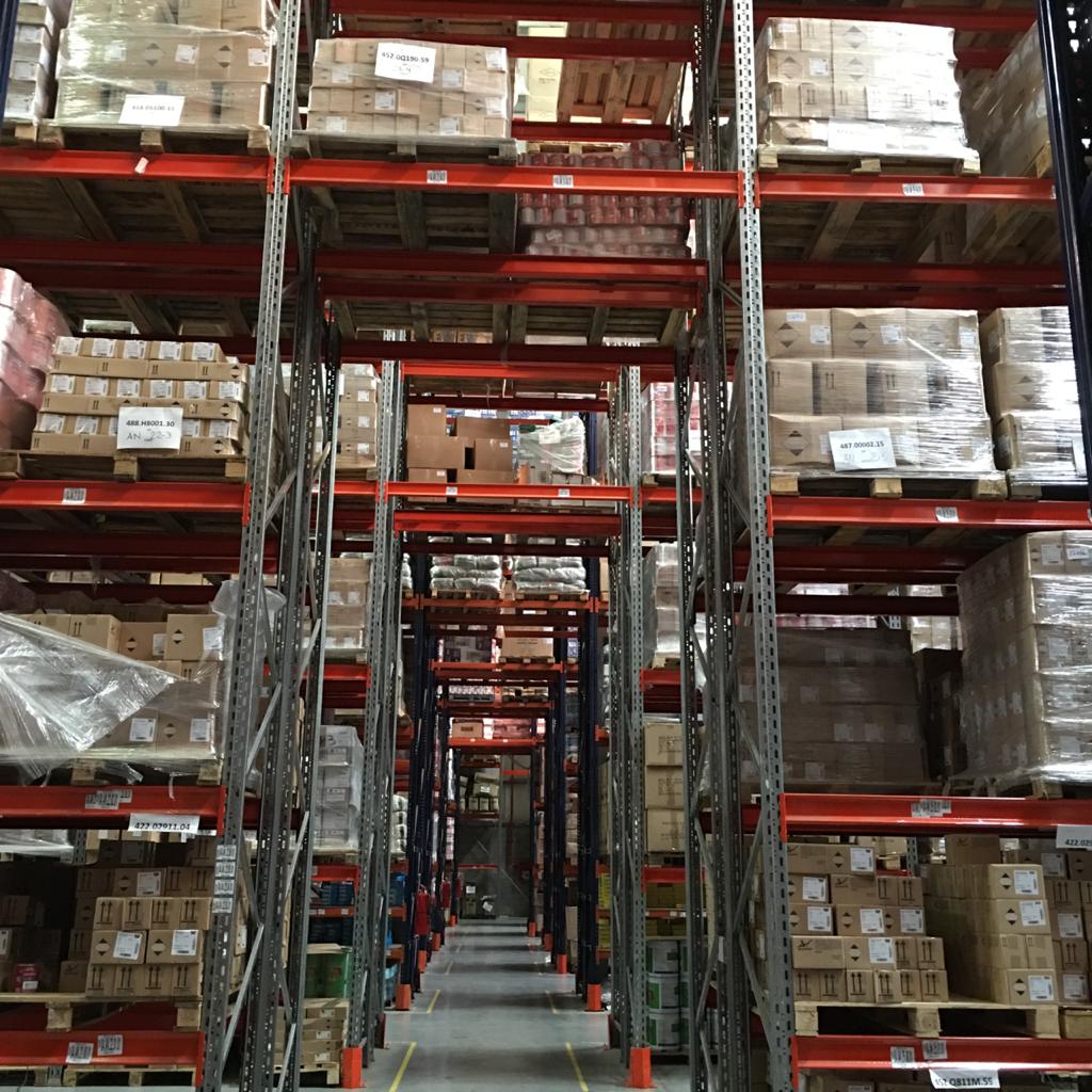 Racks industriales Macer