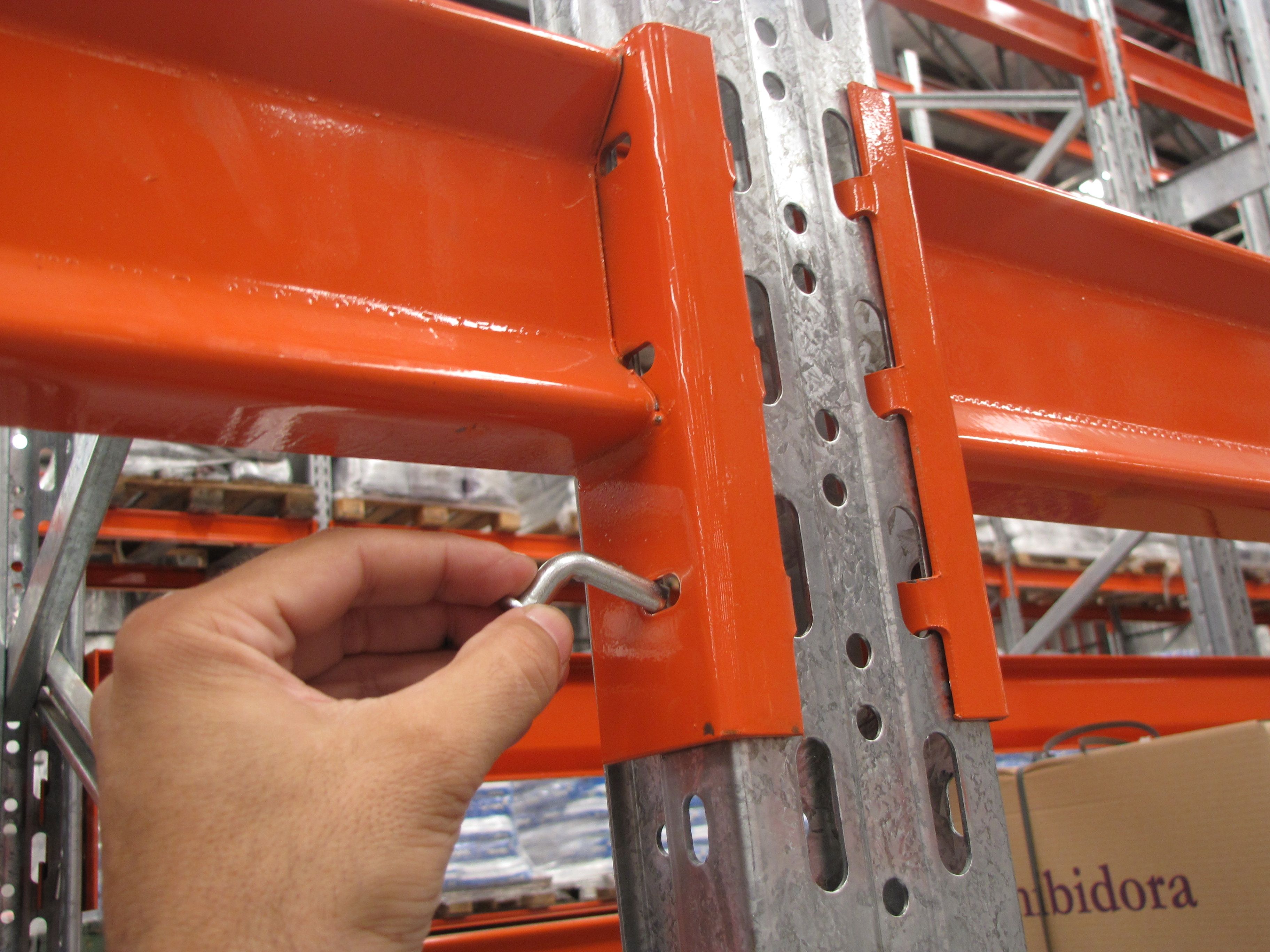 Racks industriales Macer