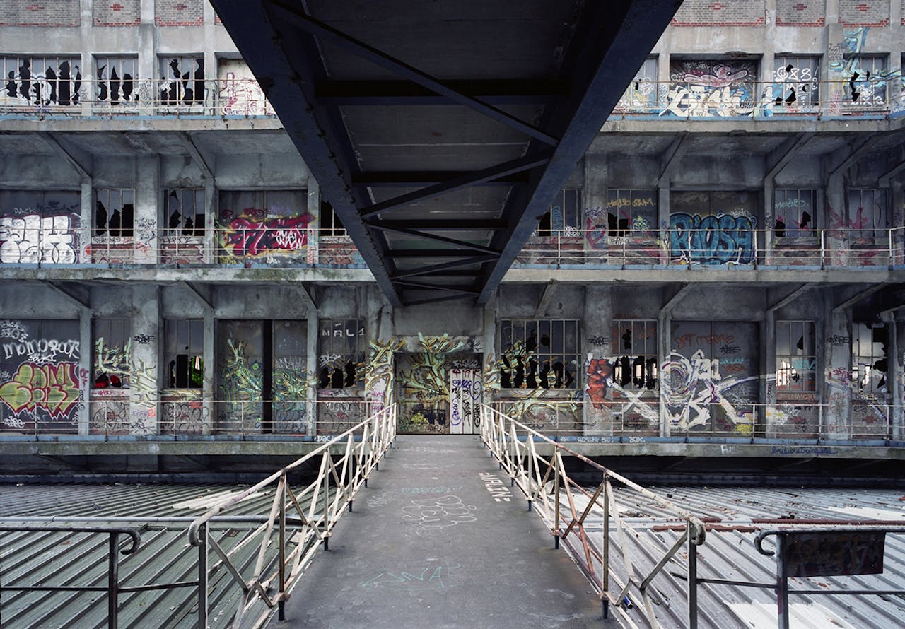 Les Magasins Généraux, 2013 © Yves Marchand & Romain Meffre