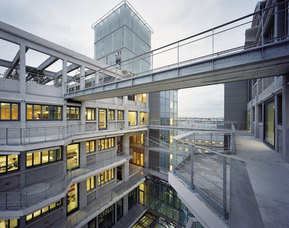 © Yves Marchand & Romain Meffre