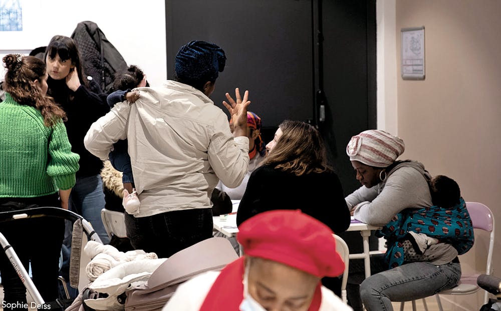 maison des femmes, exposition magasins généraux, soirée d'ouverture, betc, des femmes dans une maison, mars 2026, sophie deiss, héléne altmann