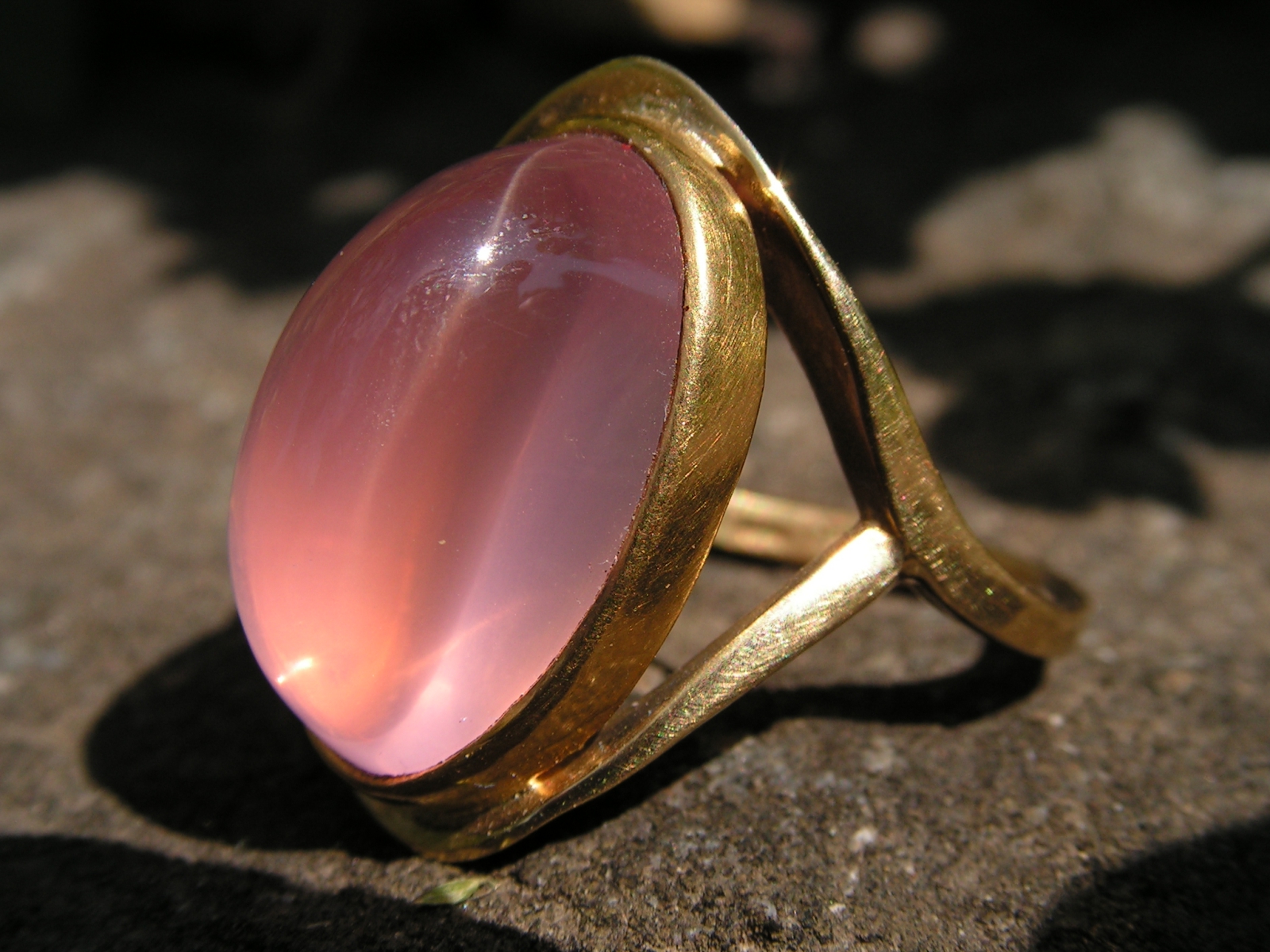 bijou: Douceur étoilée créé par Mahesh Bijoutier