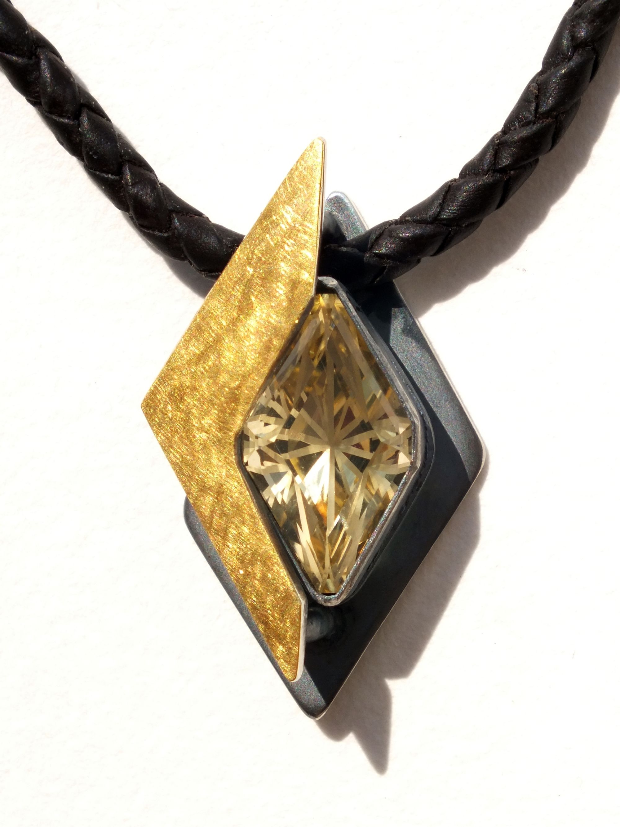 Petit collier citrine