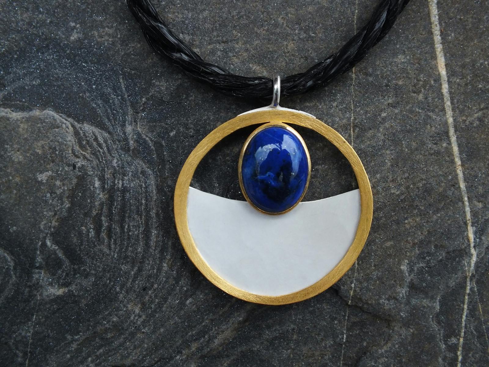 Collier Lapis-lazuli, or et argent