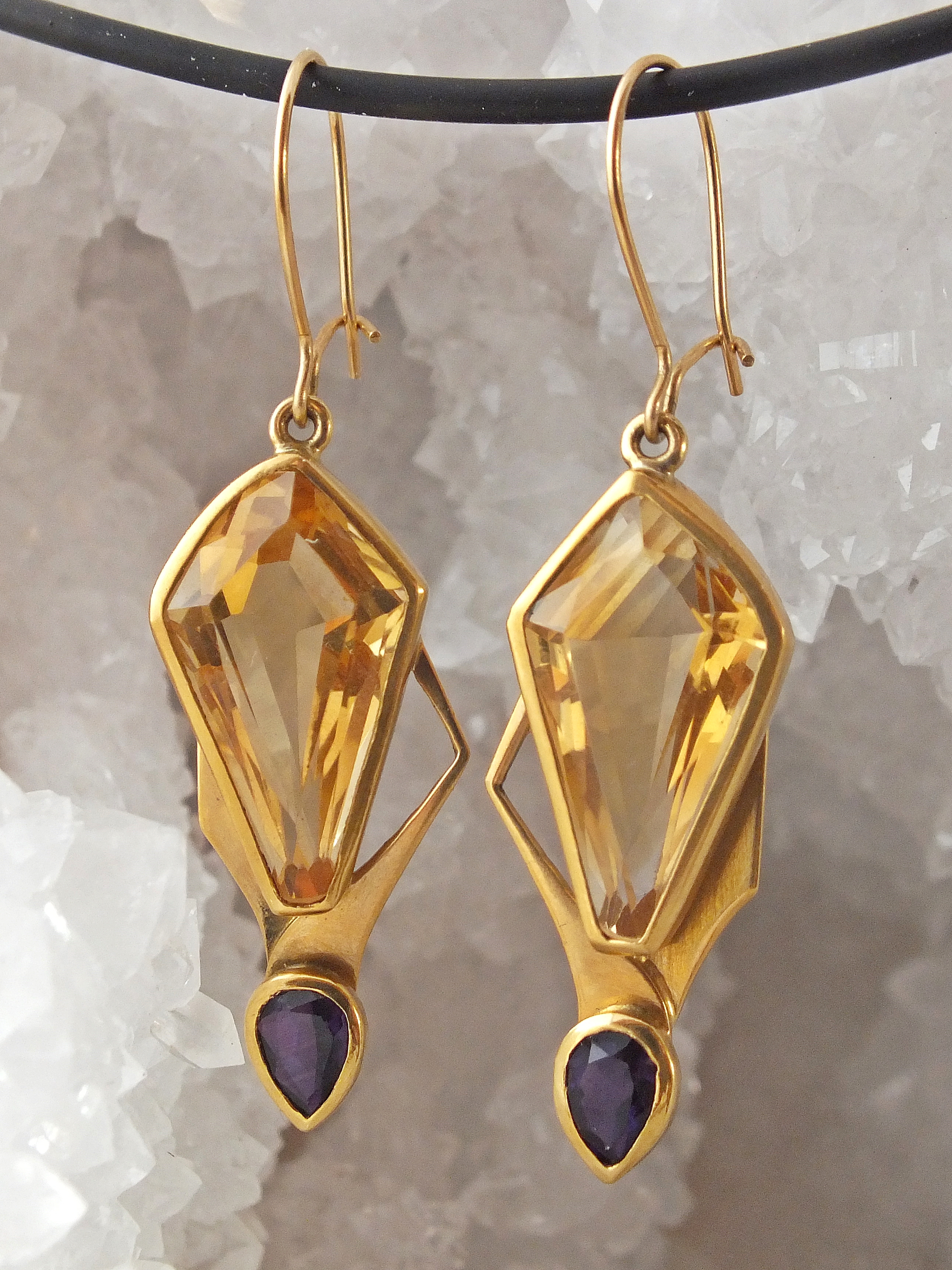 du jaune de la citrine au violet de l'améthyste pau de arço