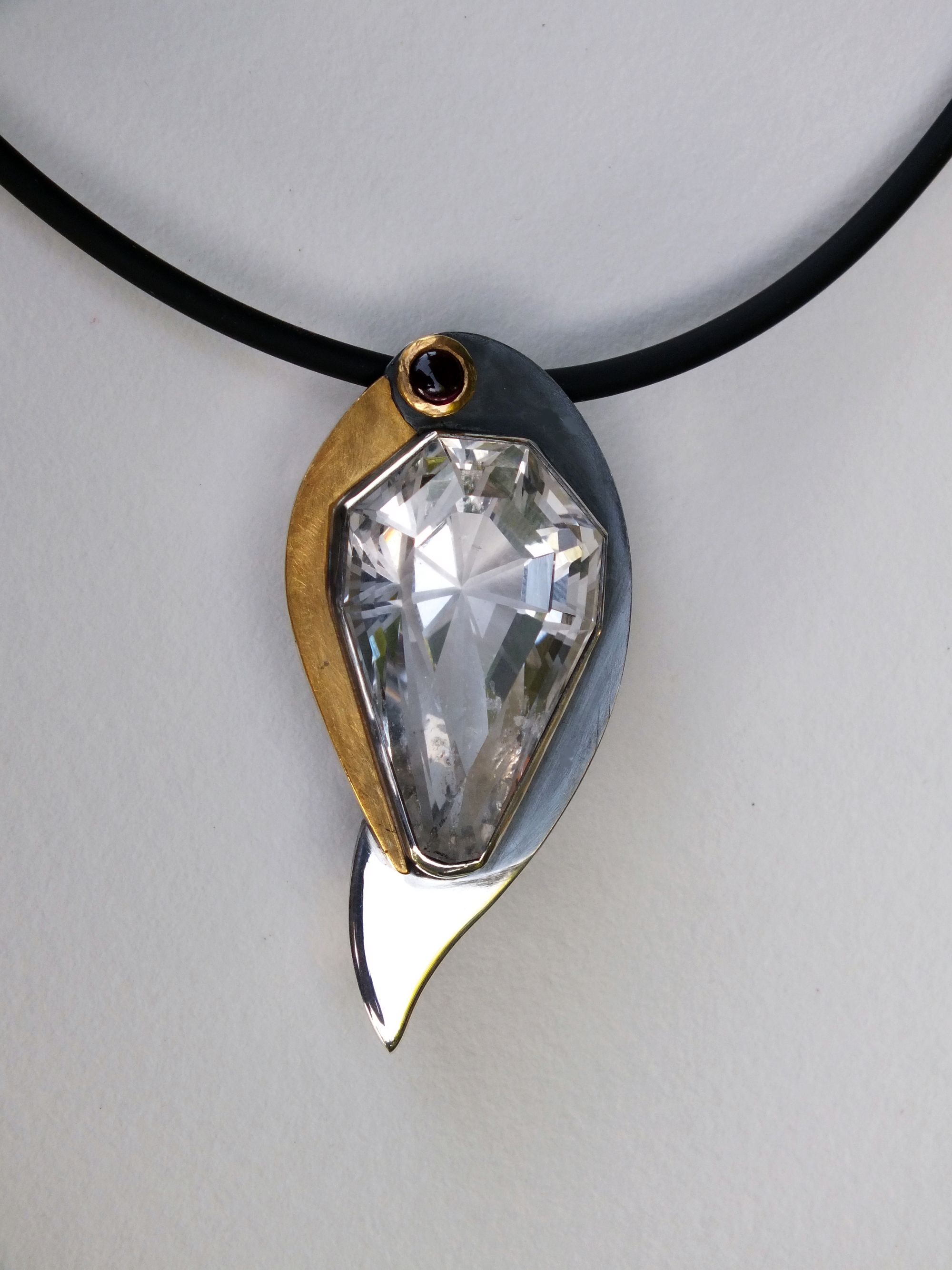 Pendentif quartz oiseau