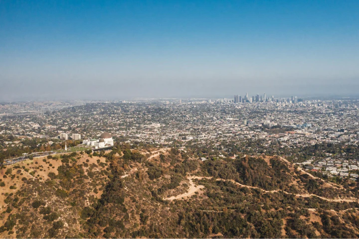 WOODLAND HILLS: LOS ANGELES LIVING, REFINED AT ERWIN ESTATE