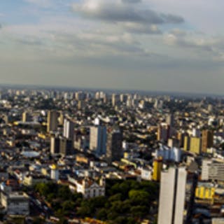 Manaus na Copa do Mundo 2014, futebol em uma cidade mais que pitoresca.