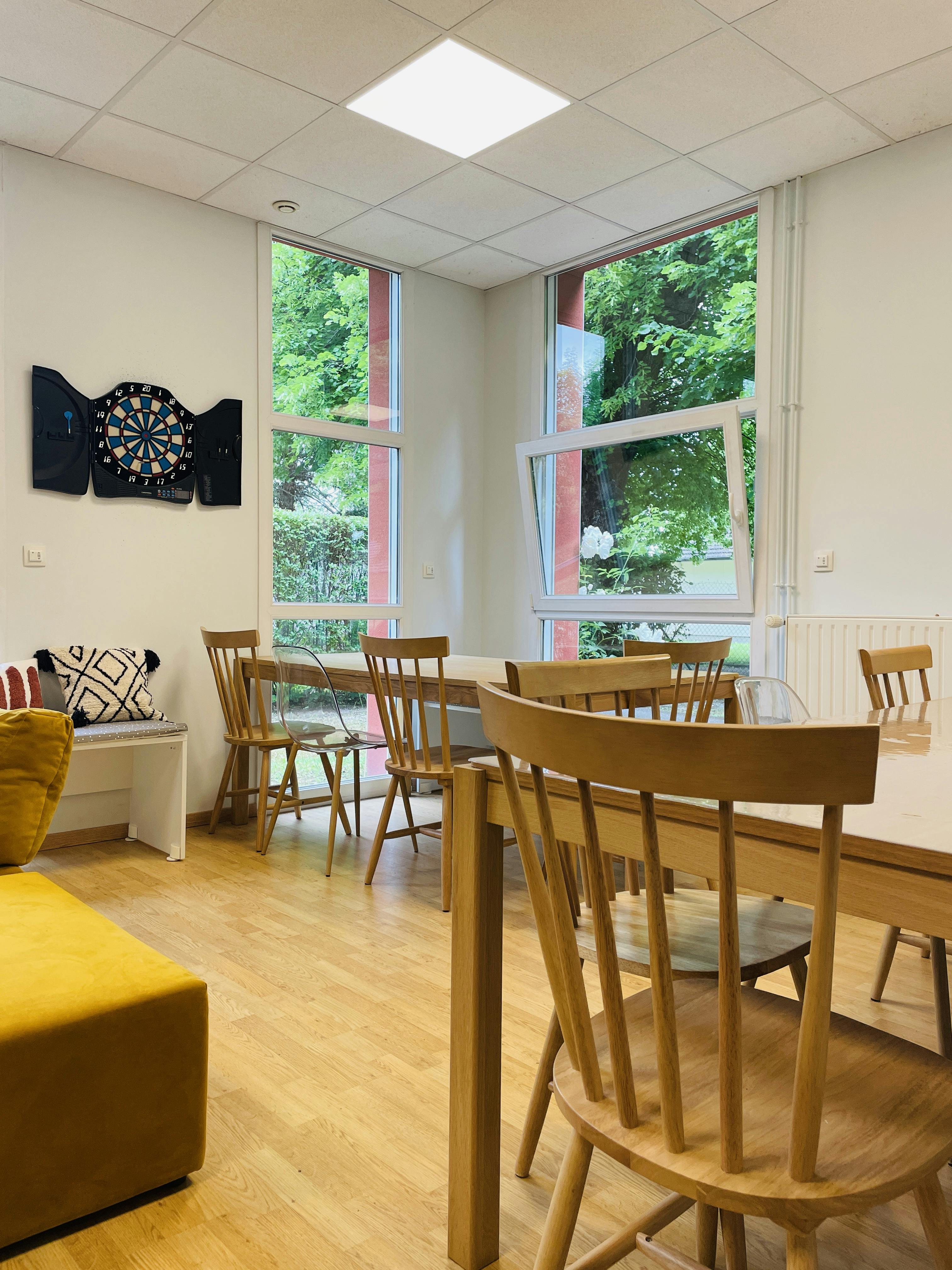 Maison Maslag / Projet / Professionnels / SANTÉ - SACRÉ COEUR