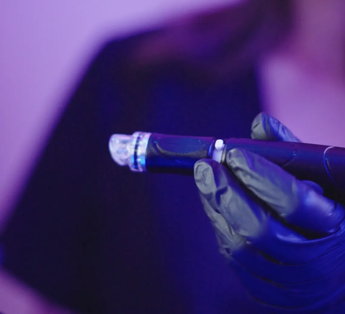 L'embout spécifique de la technologie HydraFacial, dans le centre Maison Yoko à Lyon