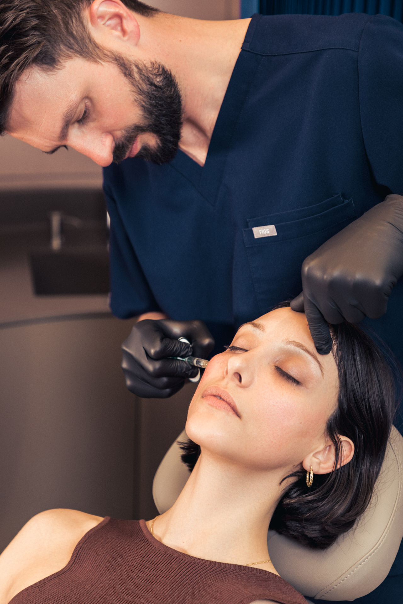 Traitement de peau Yoko Pure Skin à Lyon - pourquoi combiner HydraFacial et Profhilo ?