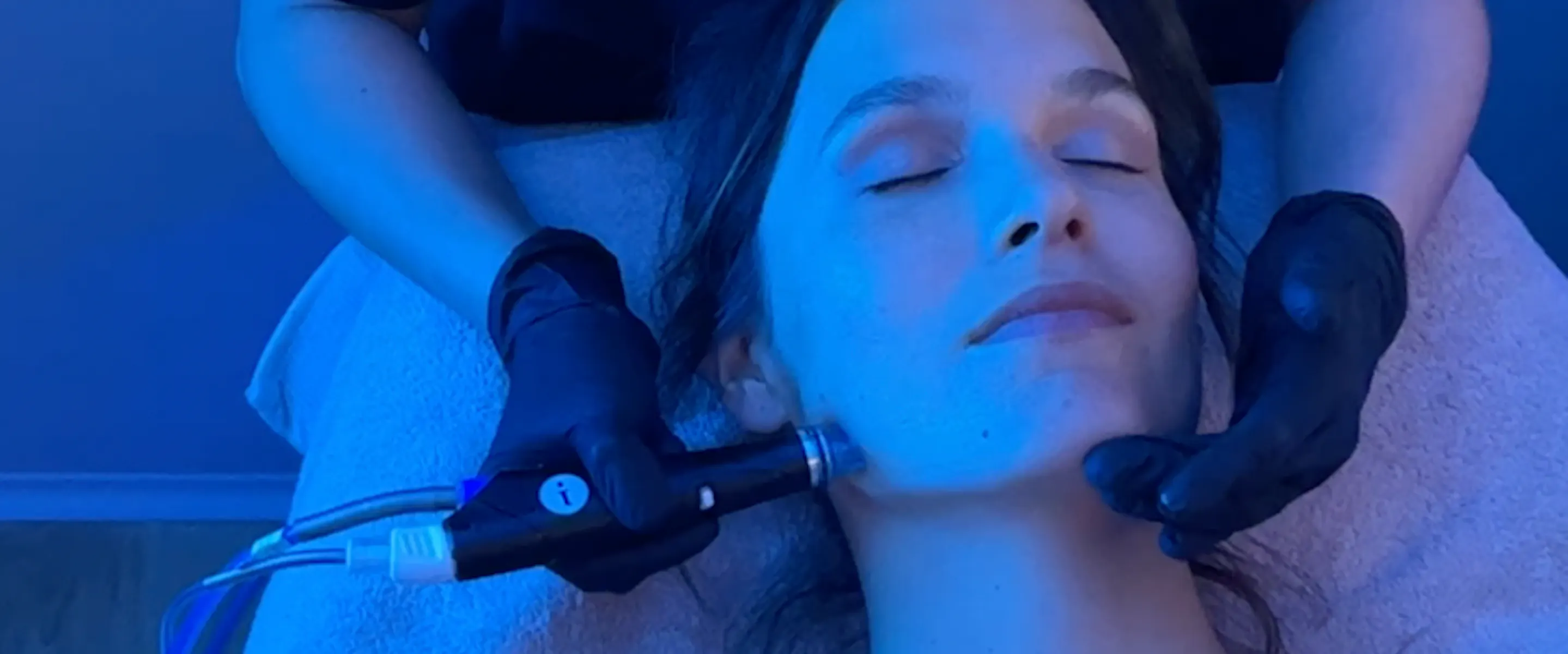 Traitement HydraFacial, effectué à Lyon au Centre de médecine esthétique Maison Yoko