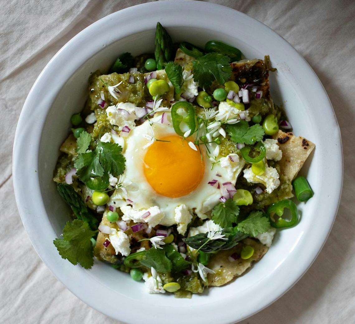 Les herbes aromatiques : comme le romarin, le thym, le basilic, la menthe, le persil ou encore la coriandre