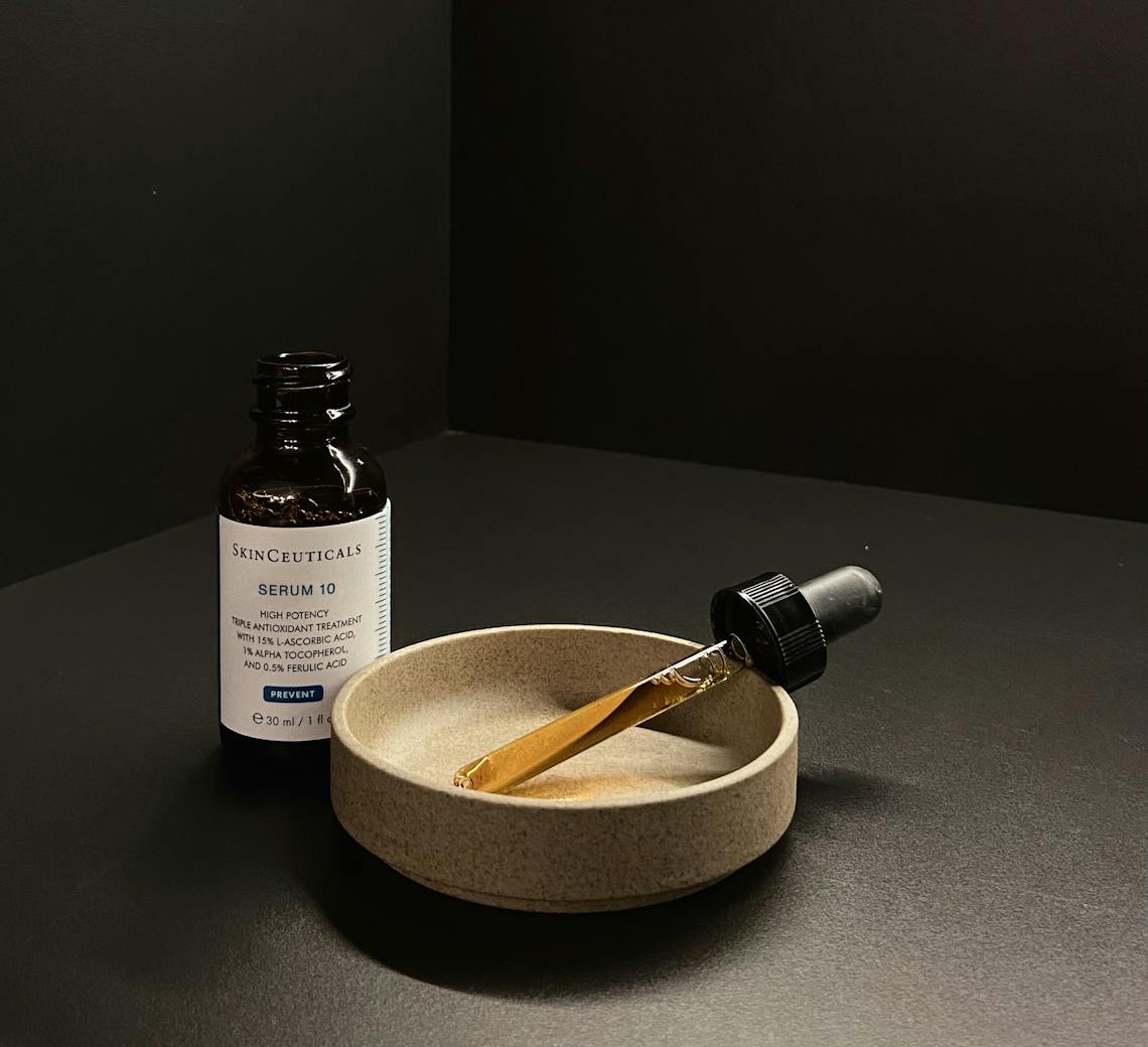 Le sérum 10 : un sérum à la vitamine C idéal pour les peaux sujettes à la sensibilité