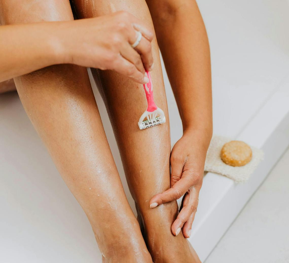 epilation des jambes femme
