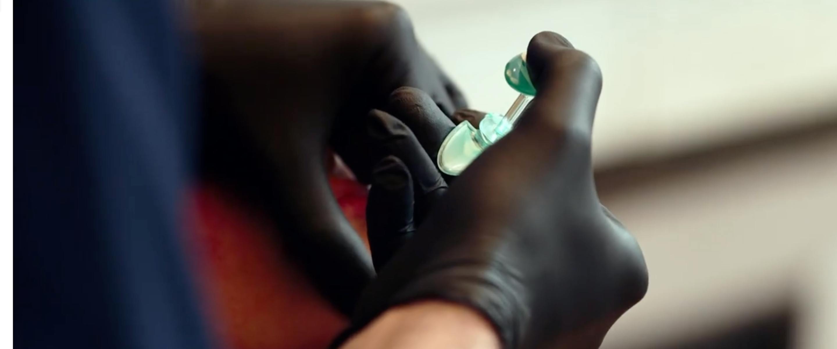 injection d'acide hyaluronique chez Maison Yokō