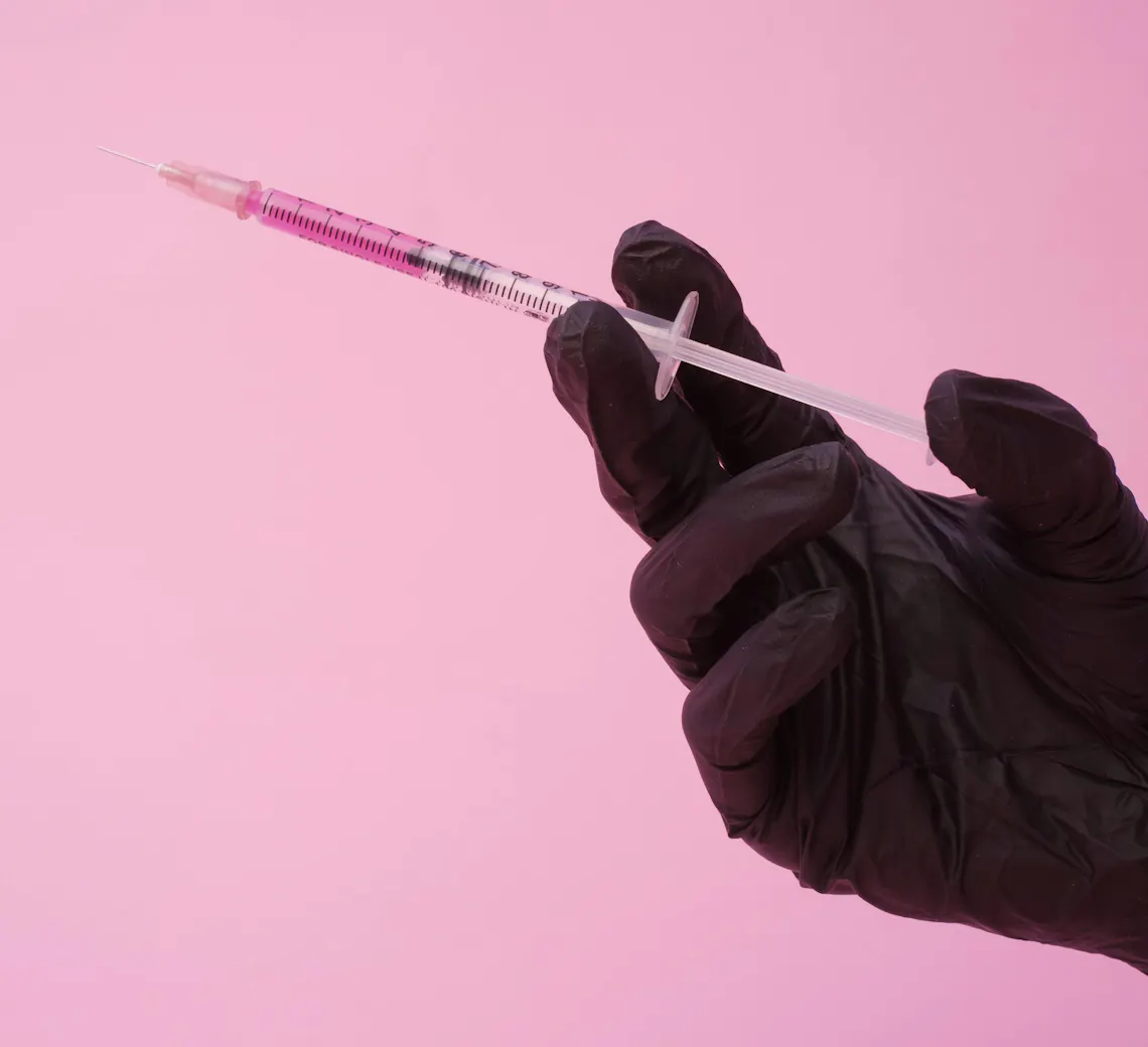 Est-il possible de faire des injections comme le Botox et les fillers pendant la grossesse ?