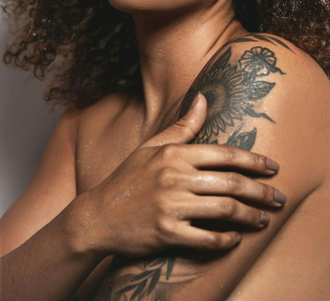 tatouage peau noire
