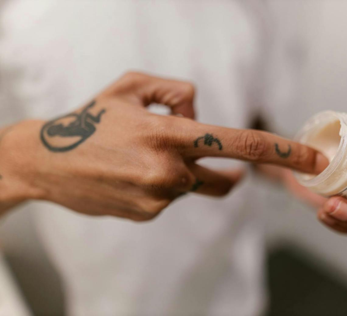 Creme après détatouage